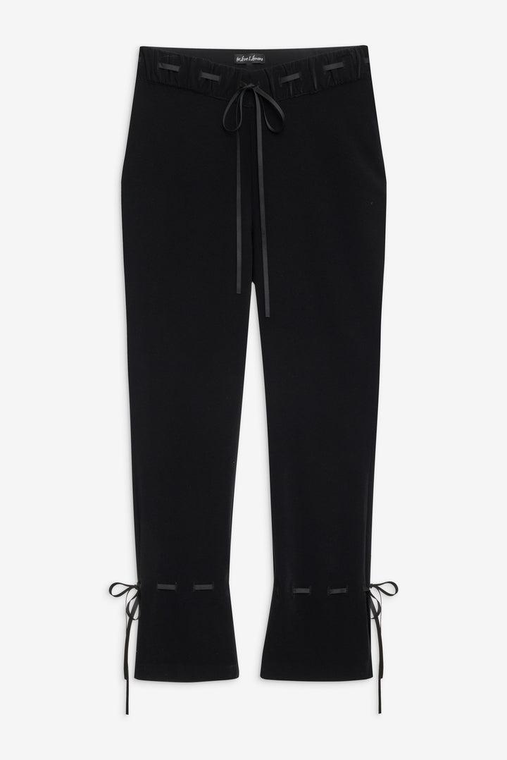 Cindy Capri Pant — Black Product Image