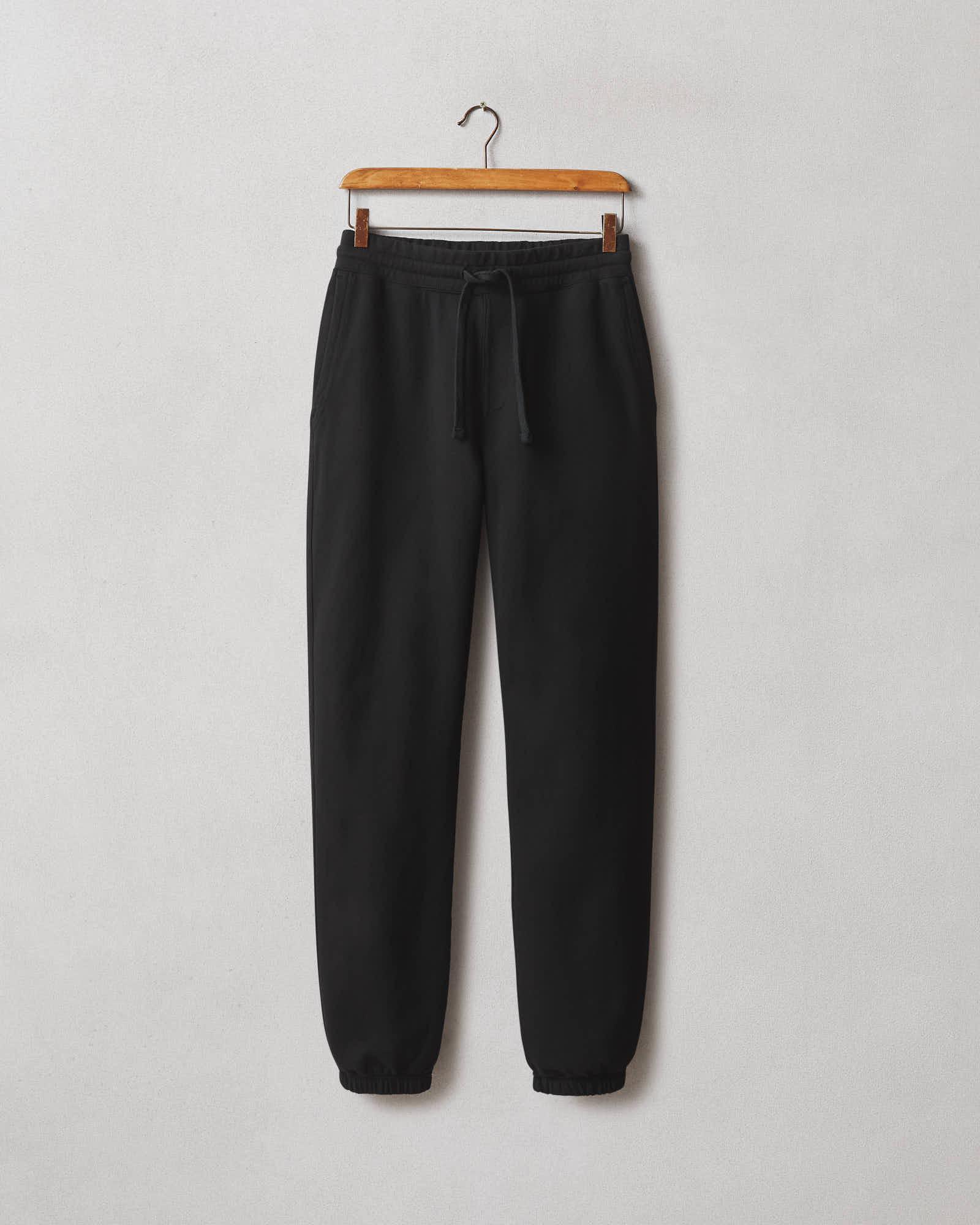 Men's Classic Sweatpant - Black Product Image
