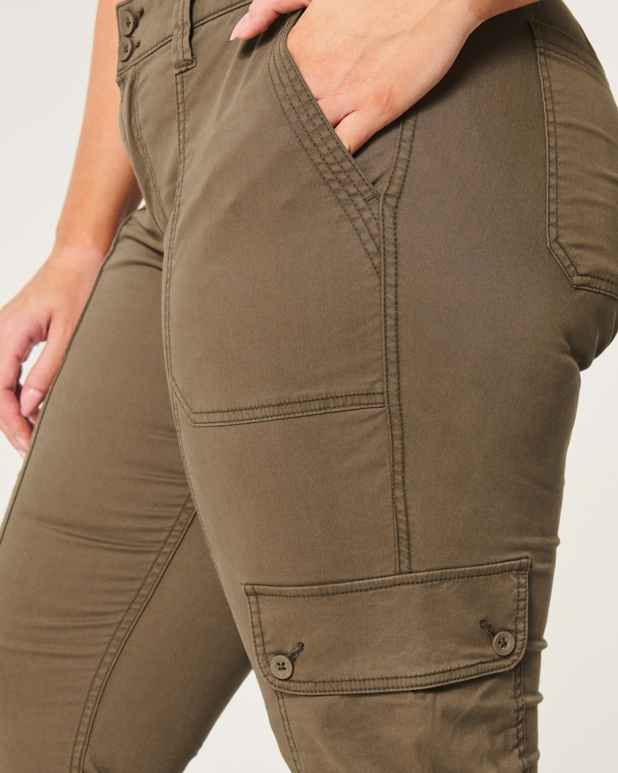 Mid-Rise Relaxed Cargo Boot Pants Product Image