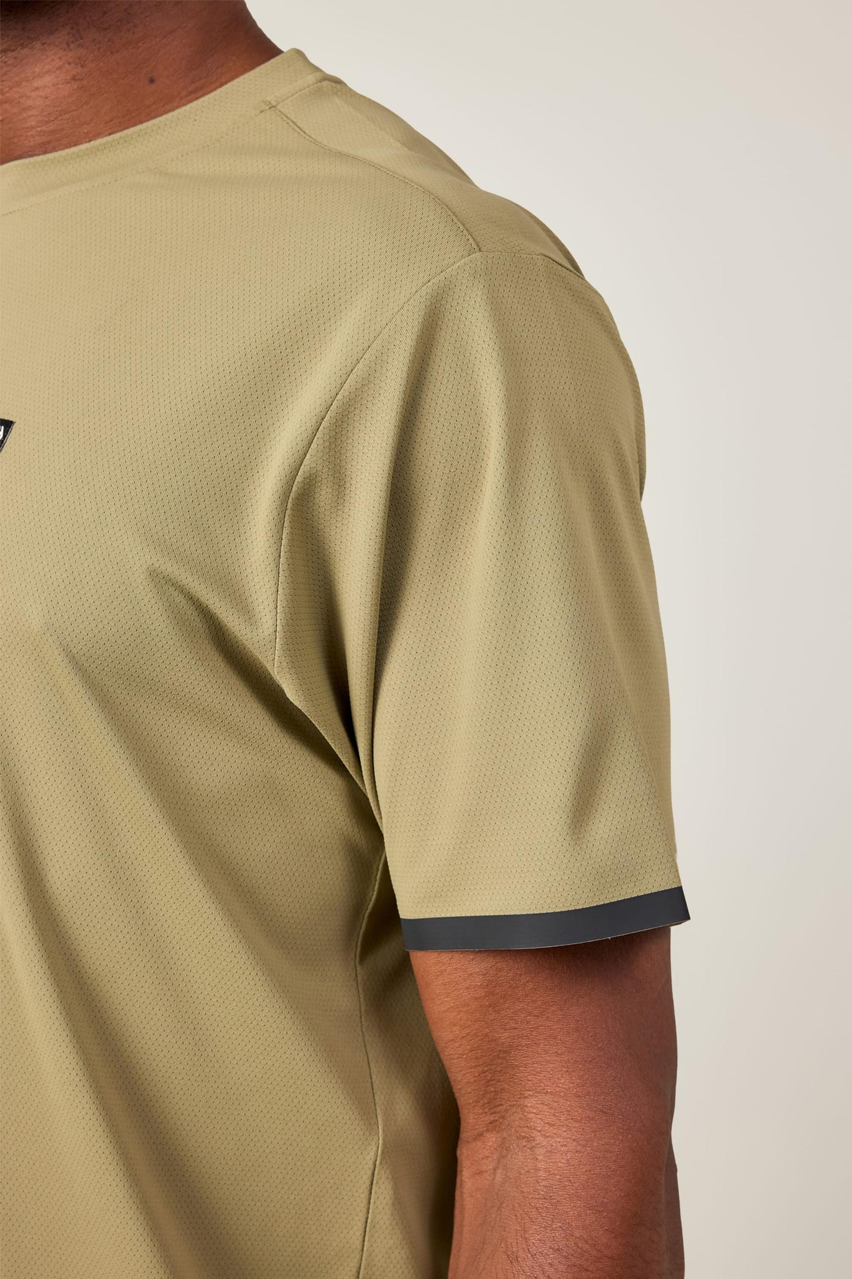 686 Men's Let's Go Tech T-Shirt Male Product Image