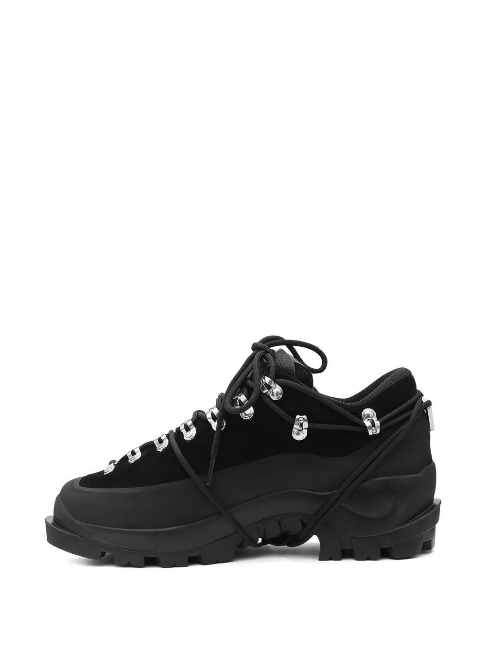low hiking boots Product Image