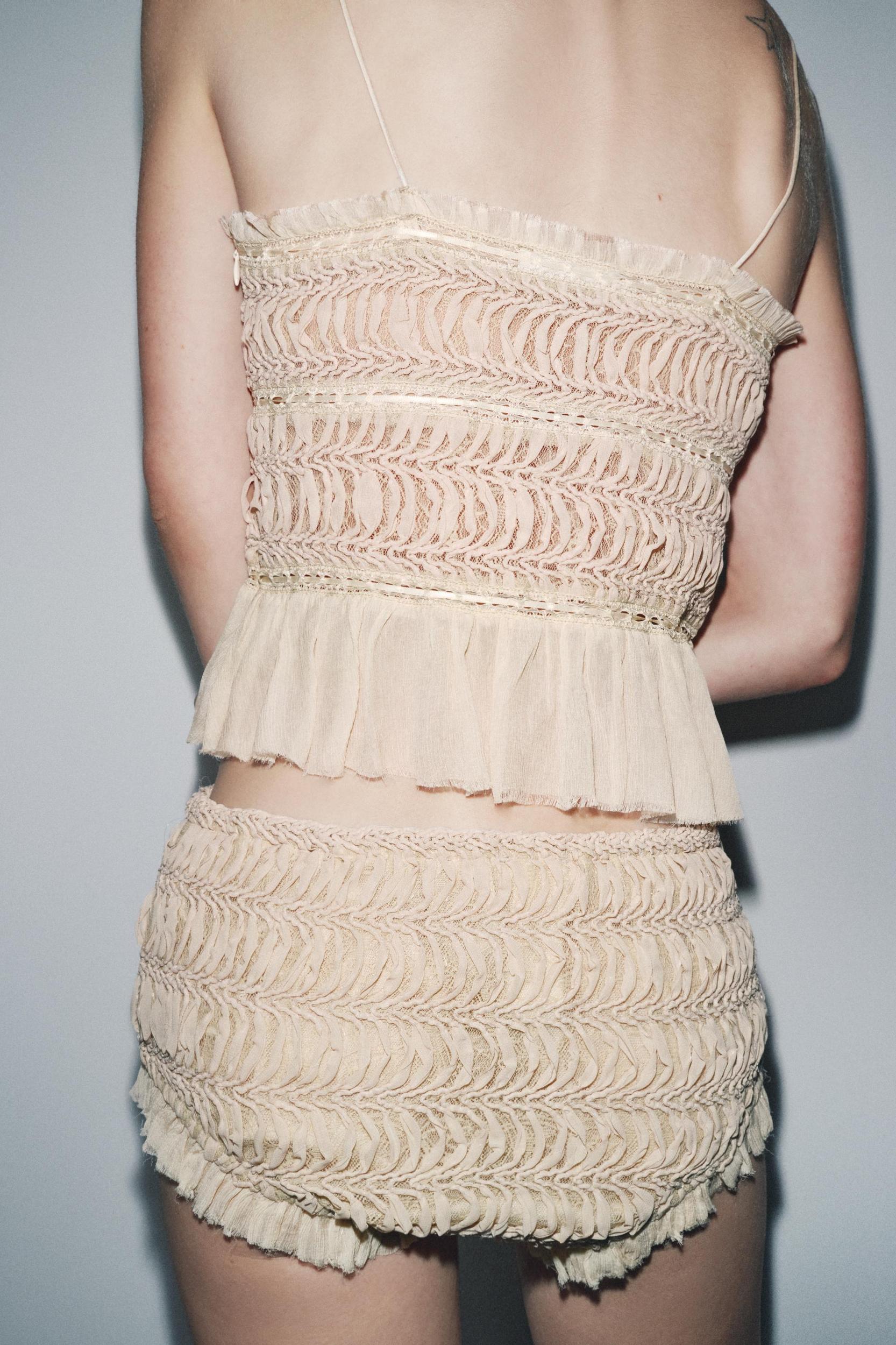 TEXTURED MINI SHORTS Product Image