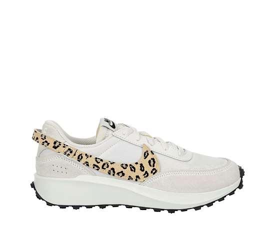 Womens Nike Waffle Debut Casual Shoes Product Image