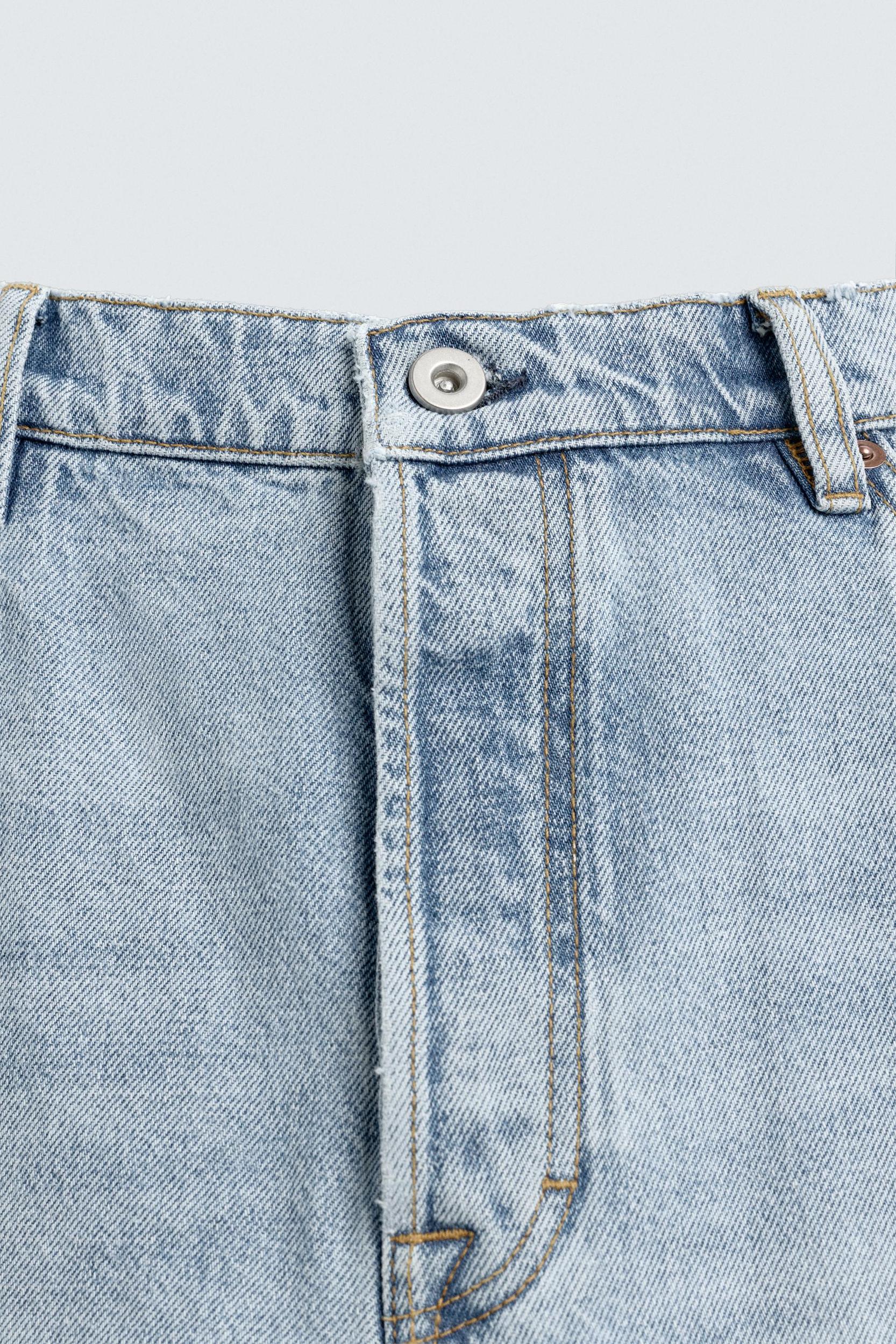 STRAIGHT FIT JEANS Product Image