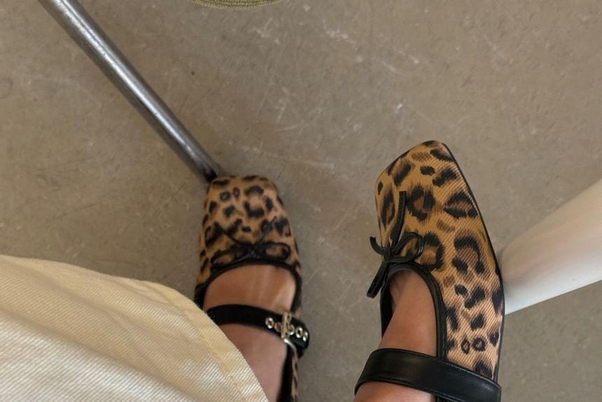 Plain / Leopard Ballet Flats Product Image