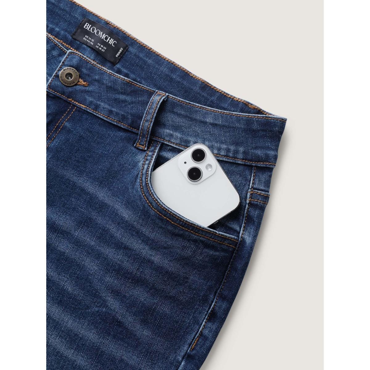 Plus Size Stretch Rolled Hem Straight-Leg Jeans Women Denimblue Leisure High stretch Slanted pocket Jeans BloomChic 30/6X Product Image