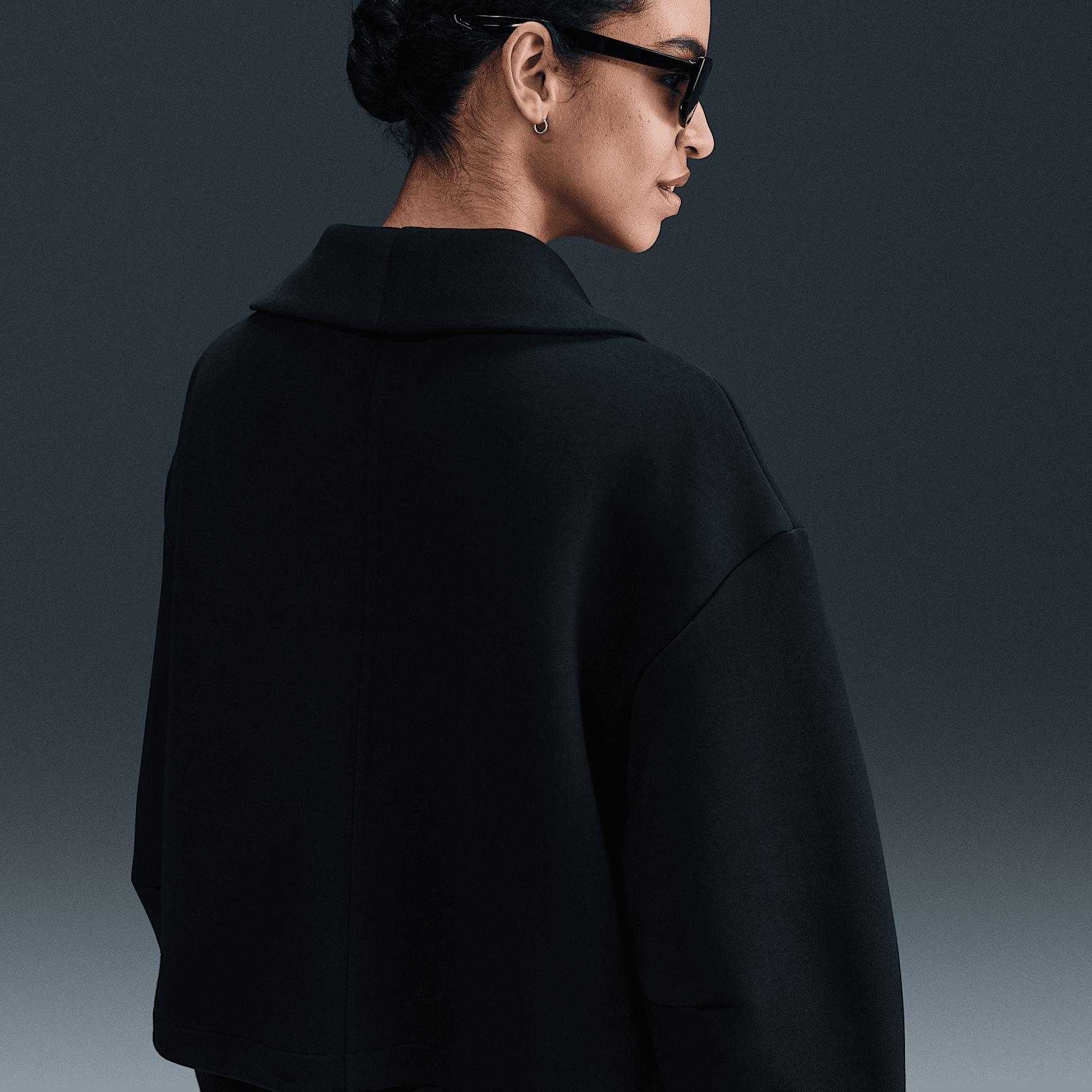 Nike Sportswear Tech Fleece Women's Oversized Blazer Product Image