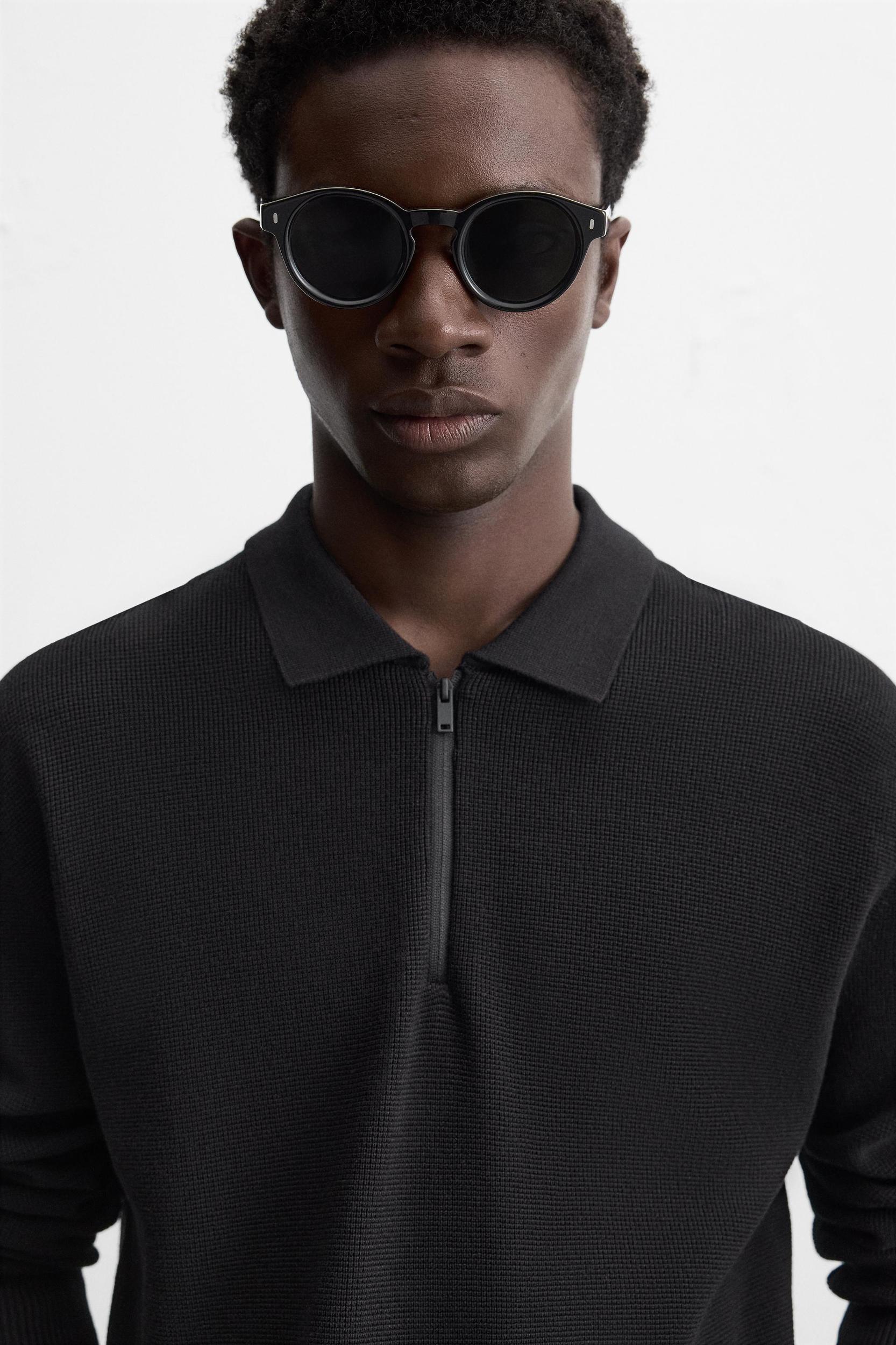 QUARTER ZIP KNIT POLO Product Image