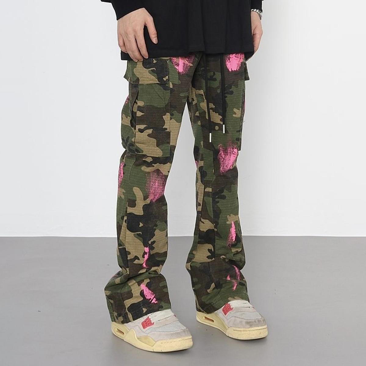 Sopula Men's Retro High Street Style Splash Pocket Camouflage Flared Pants Product Image
