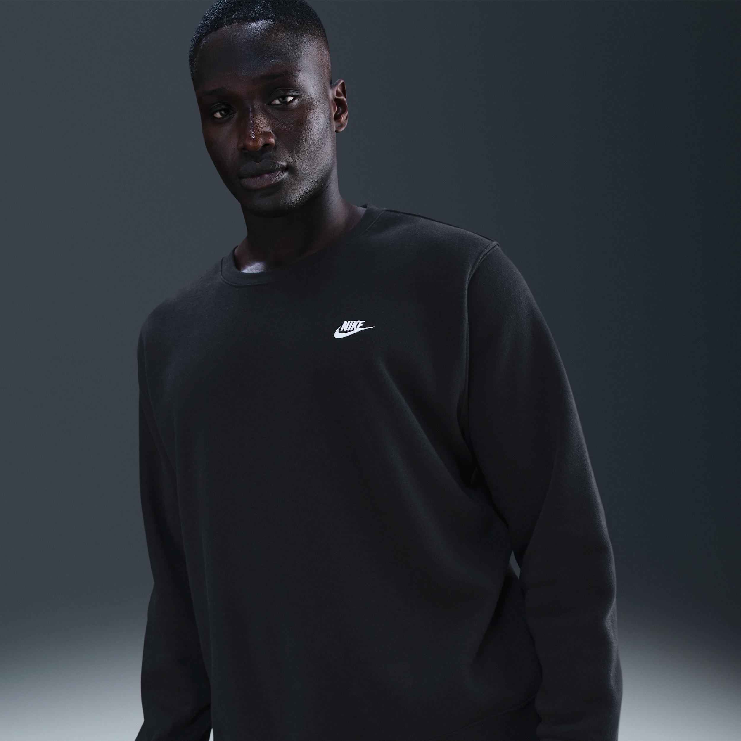 Nike Mens Club Fleece Crew | FN3886-010 Product Image