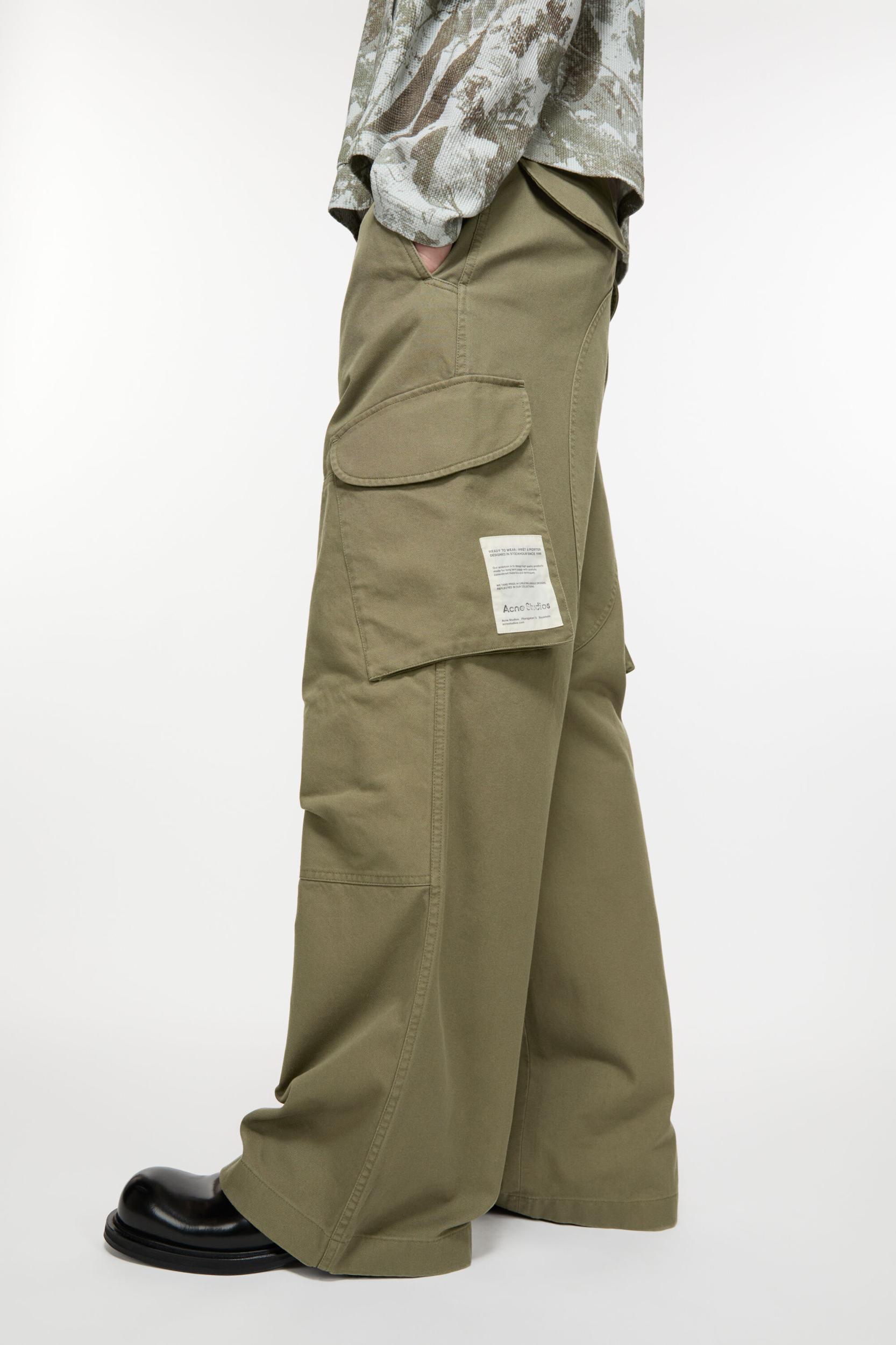 Cargo trousers Product Image