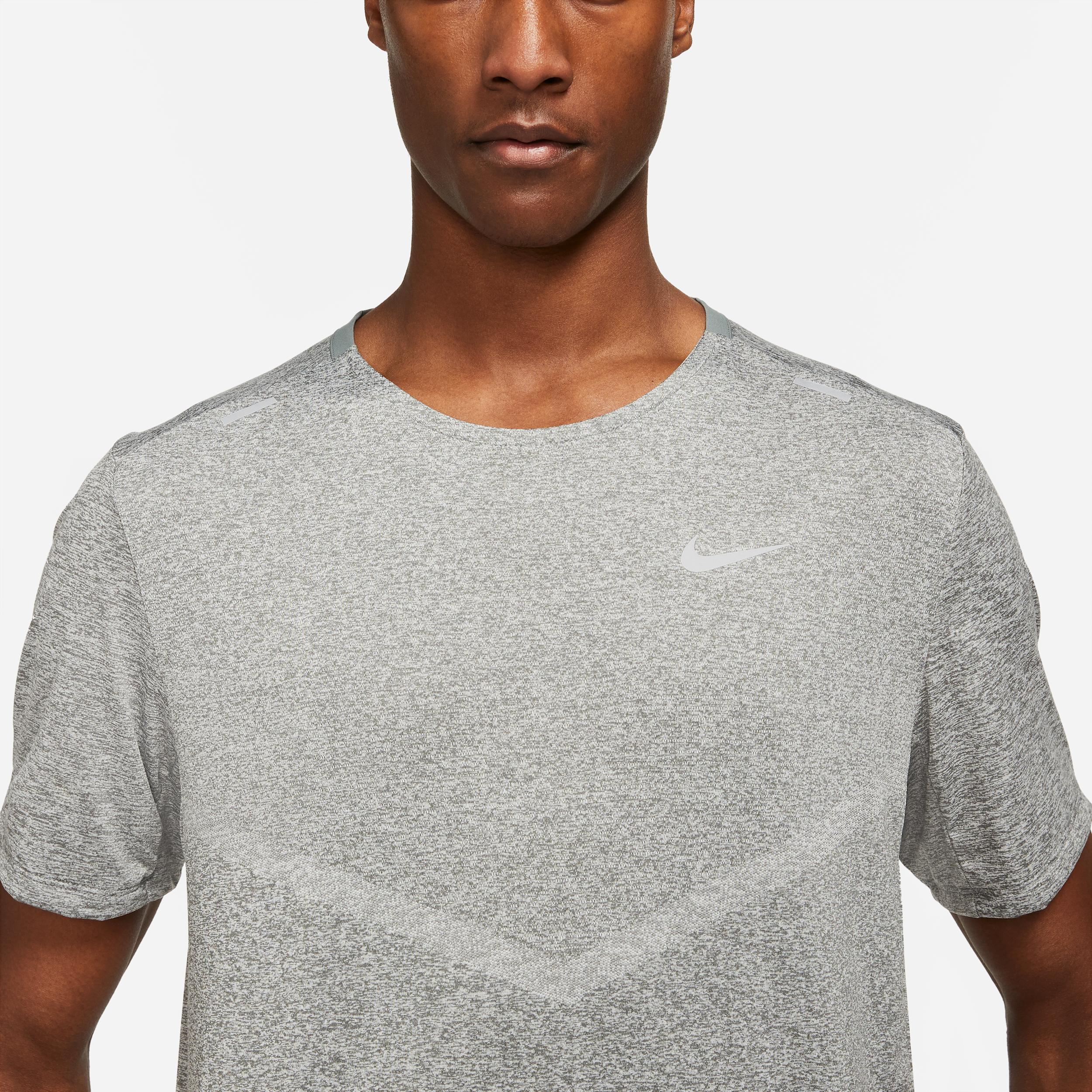 Nike Men's Rise 365 Dri-FIT Short-Sleeve Running Top Product Image