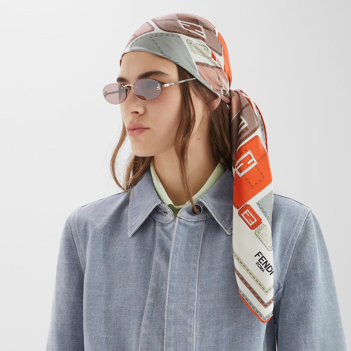 Baguette FoulardOrange silk foulard Product Image