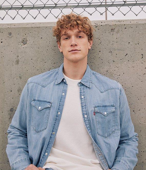 Levi's® Classic Fit Long Sleeve Woven Western Denim Shirt Product Image