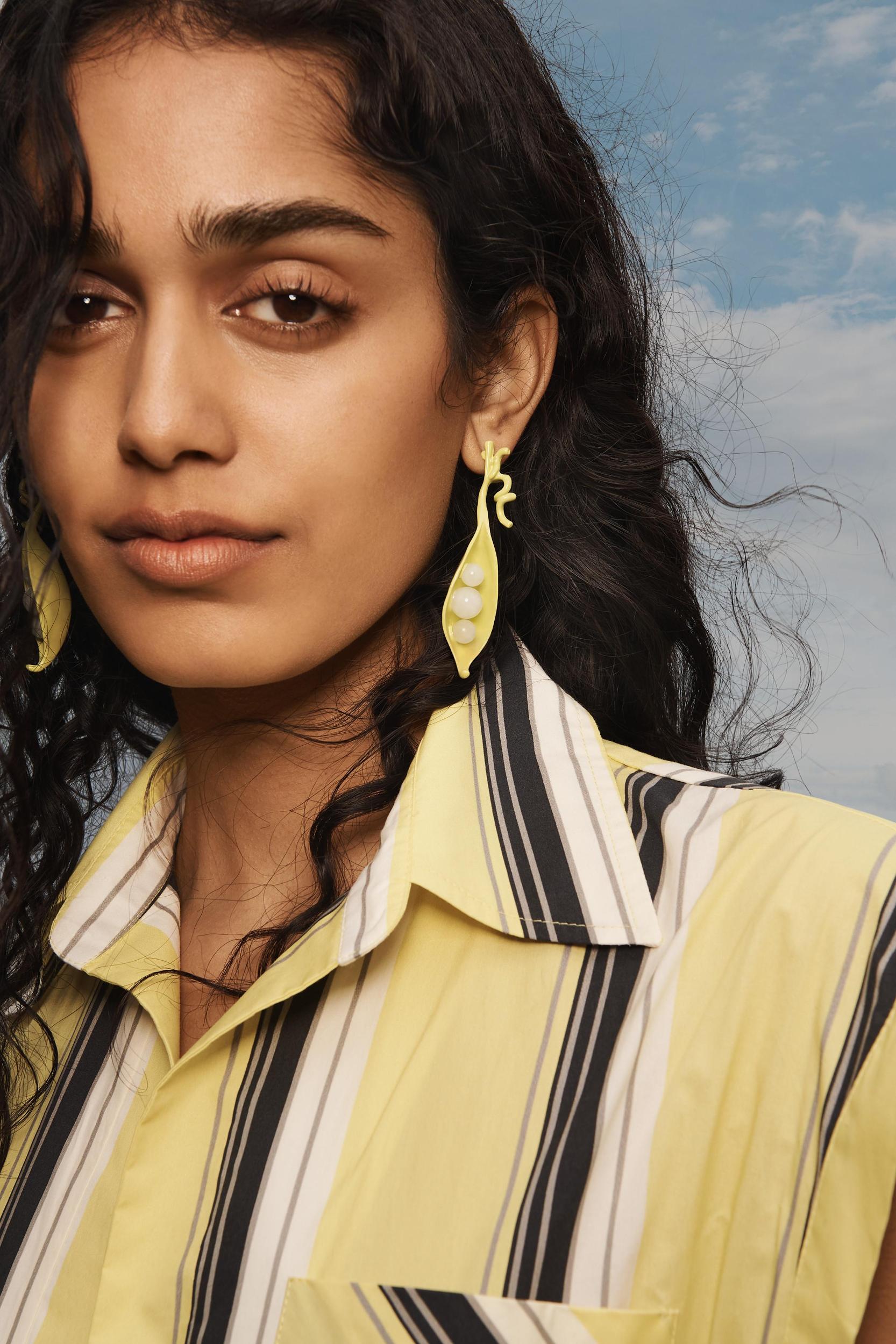 LIMITED EDITION PEA EARRINGS Product Image