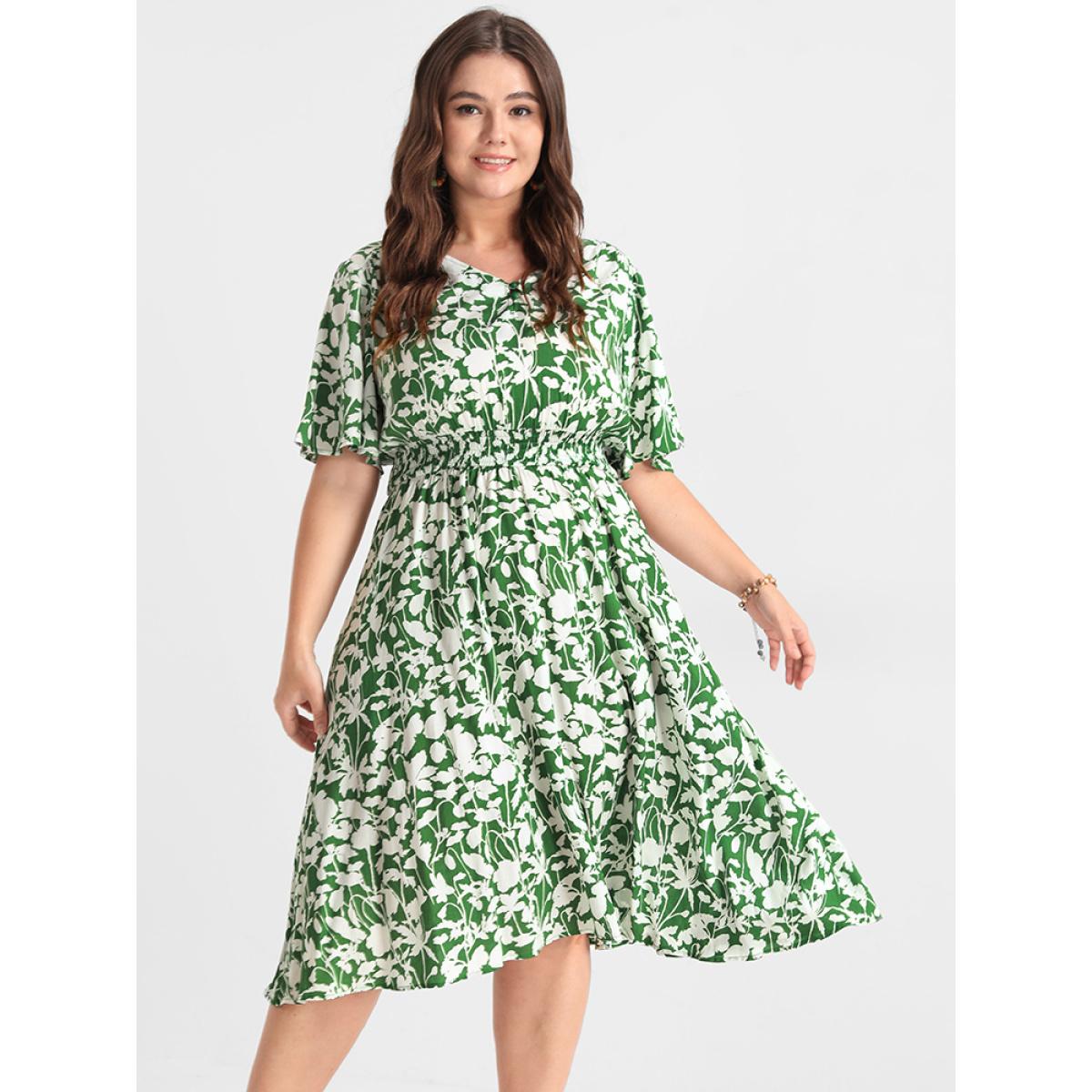 Plus Size Ditsy Floral Shirred Button Ruffles Knee Dress LightGreen Women Elegant Printed V-neck Short sleeve Curvy Knee Dress BloomChic 10/M Product Image