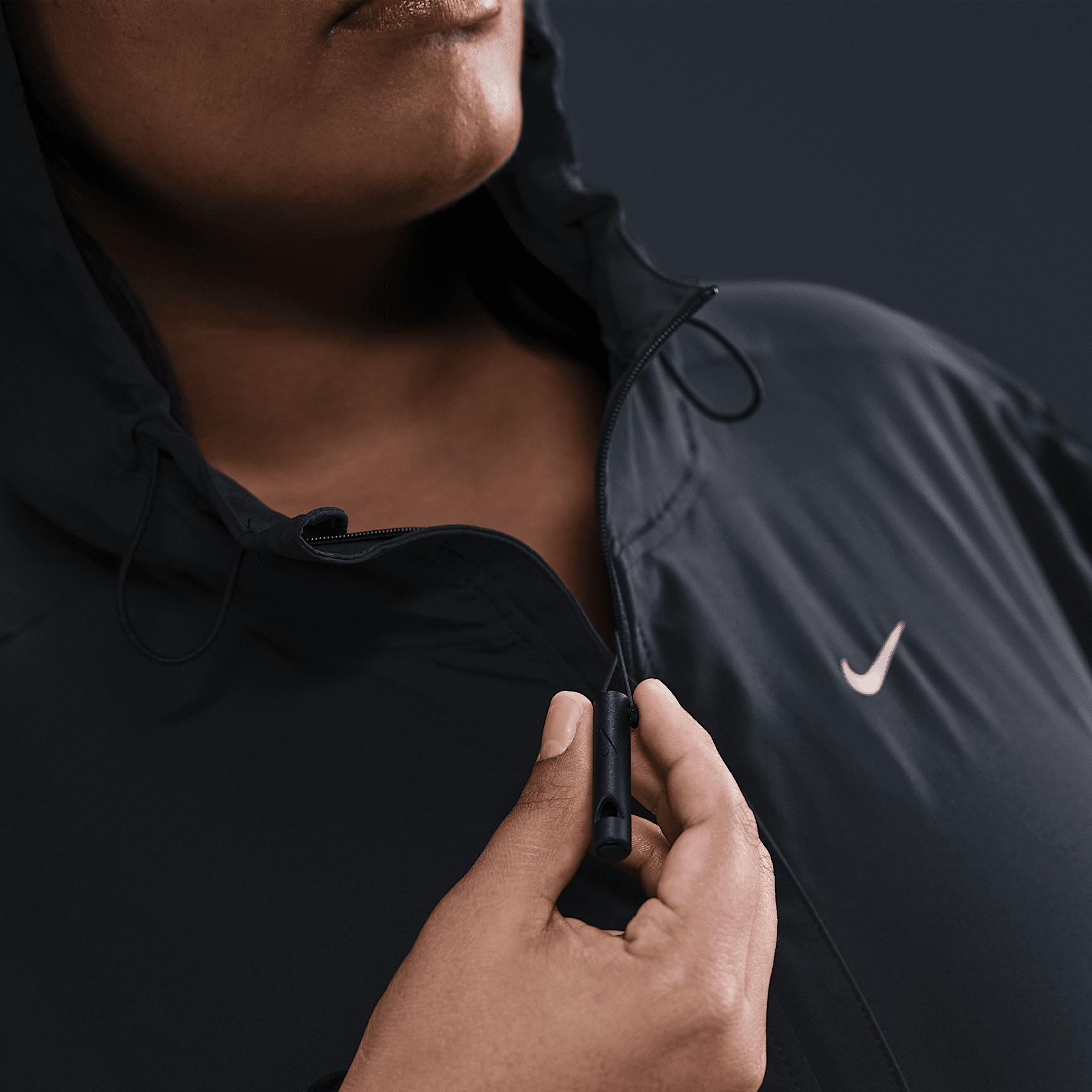 Nike Womens Swift Repel Packable Running Jacket (Plus Size) | HQ0652-010 Product Image