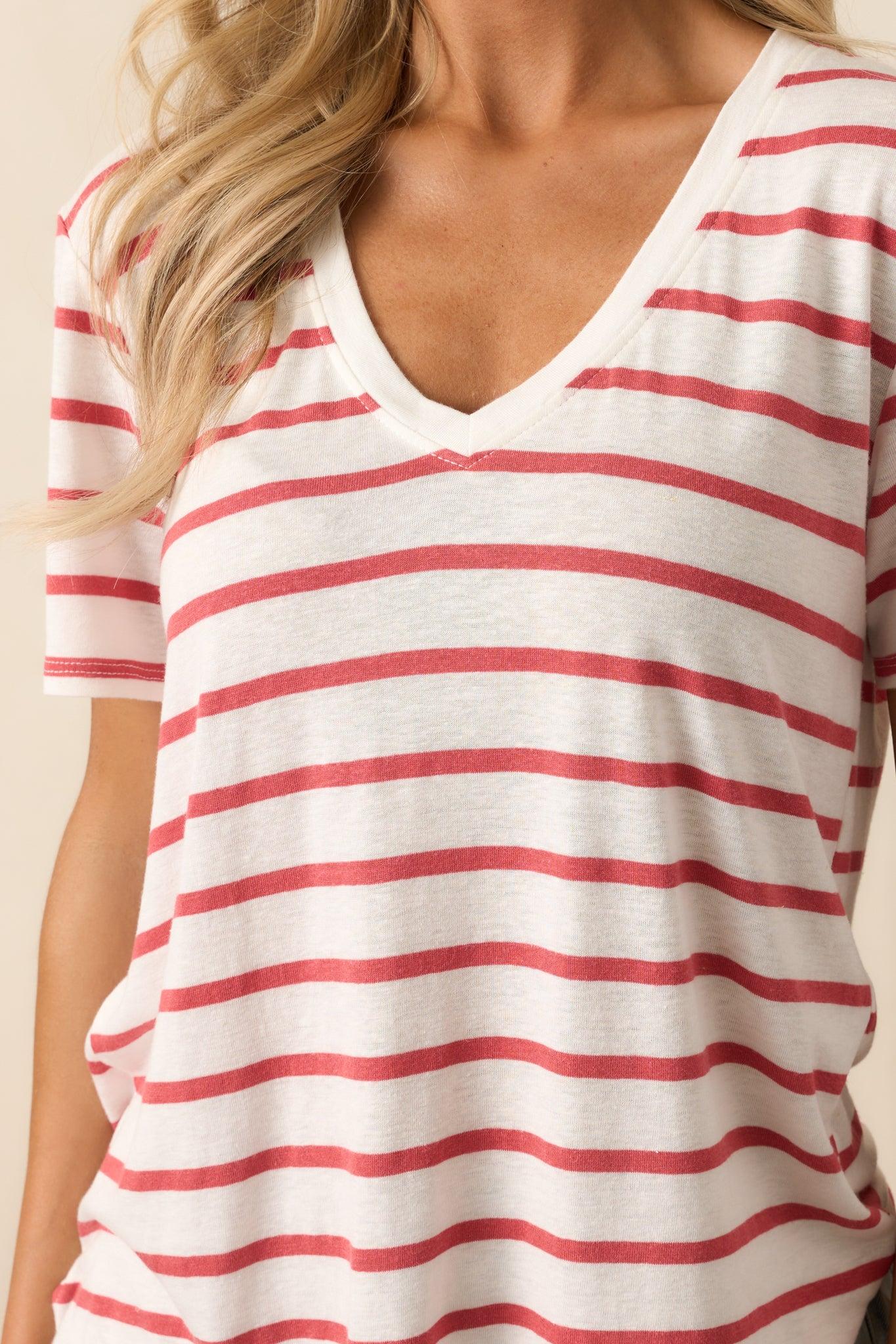 Comfort Zone Red Stripe Short Sleeve V-Neck Tee Product Image