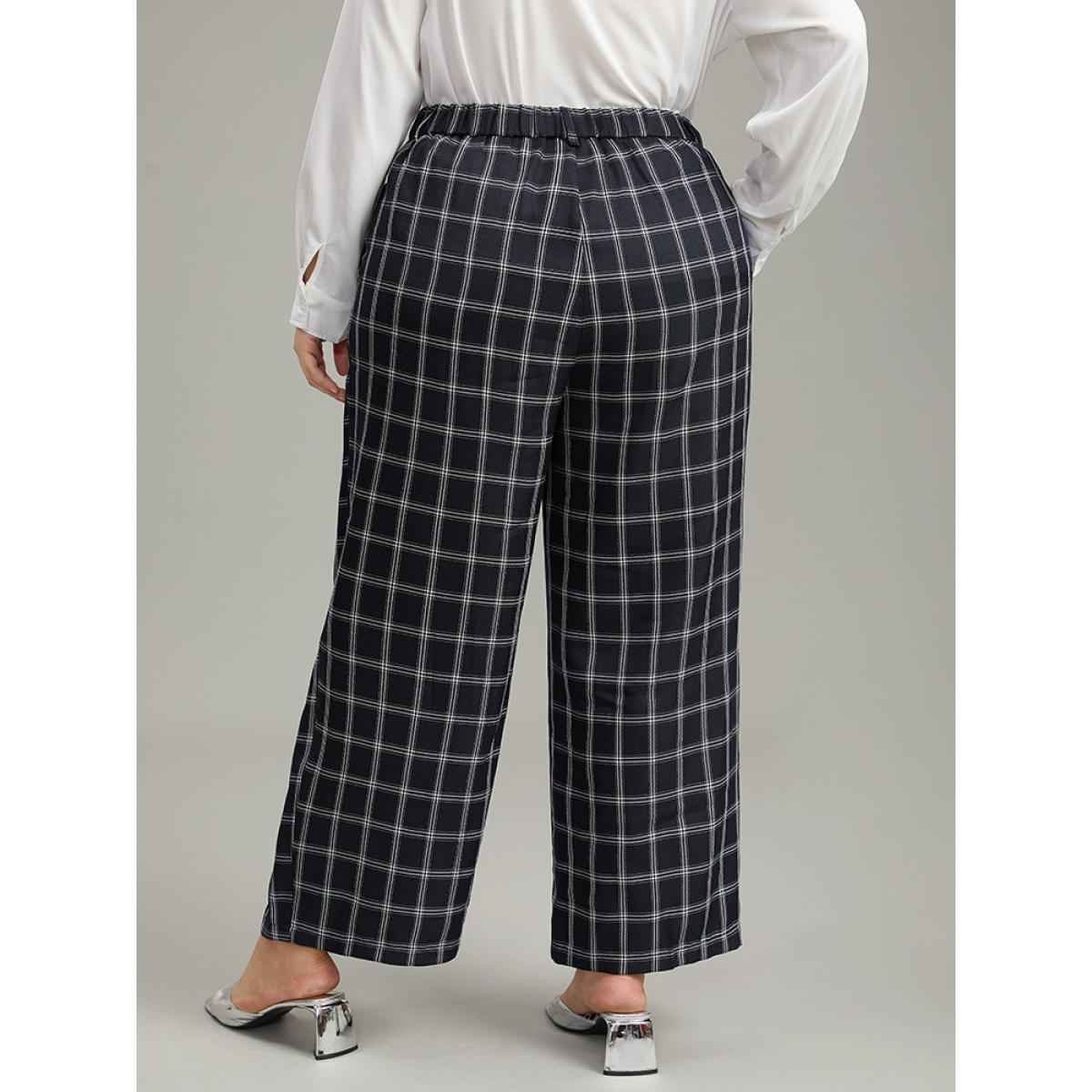 Plus Size Plaid Straight Leg Pocket Pants Women Indigo Office Straight Leg High Rise Work Pants BloomChic 18-20/2X Product Image