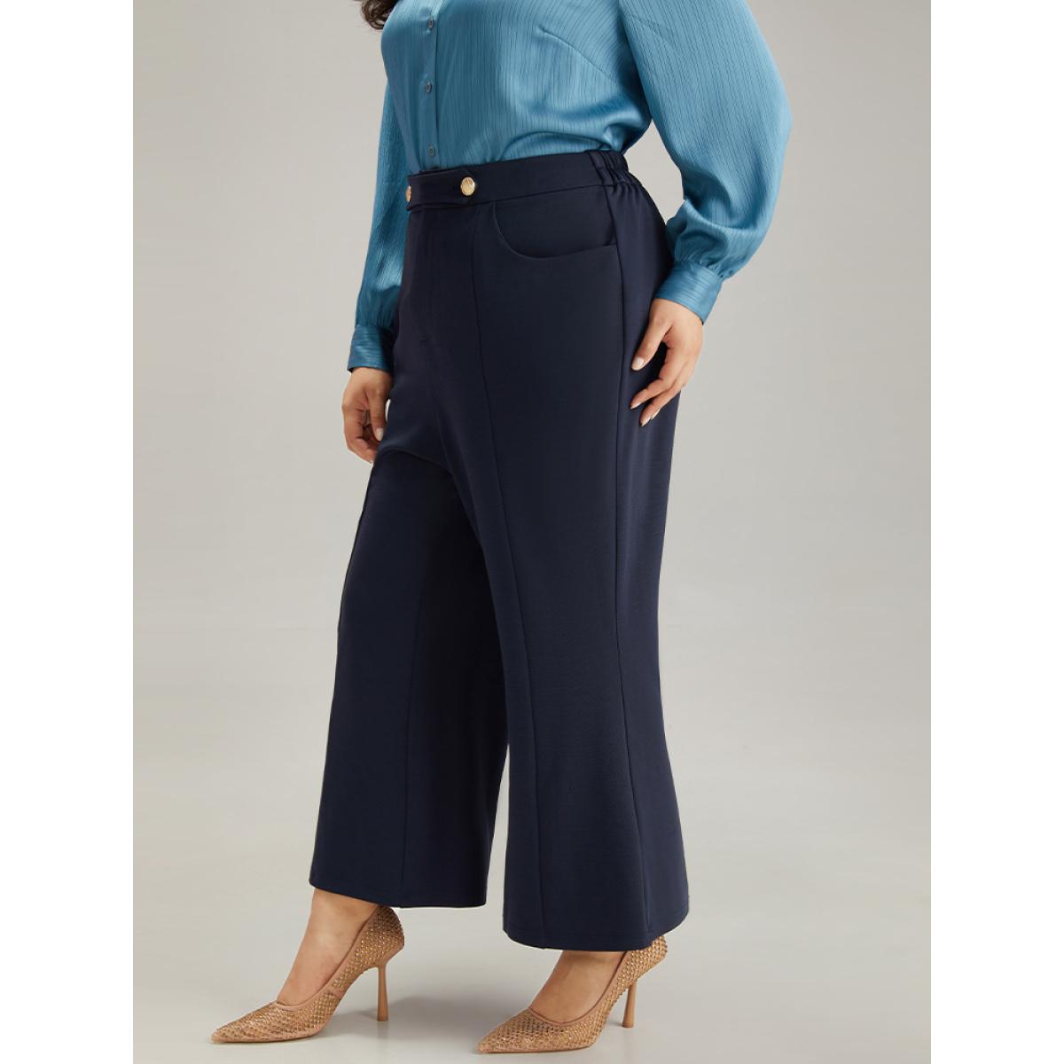 Plus Size Solid Metal Detail Pocket Flare Leg Pants Women Midnight Office Flare Leg High Rise Office Pants BloomChic 18-20/2X Product Image