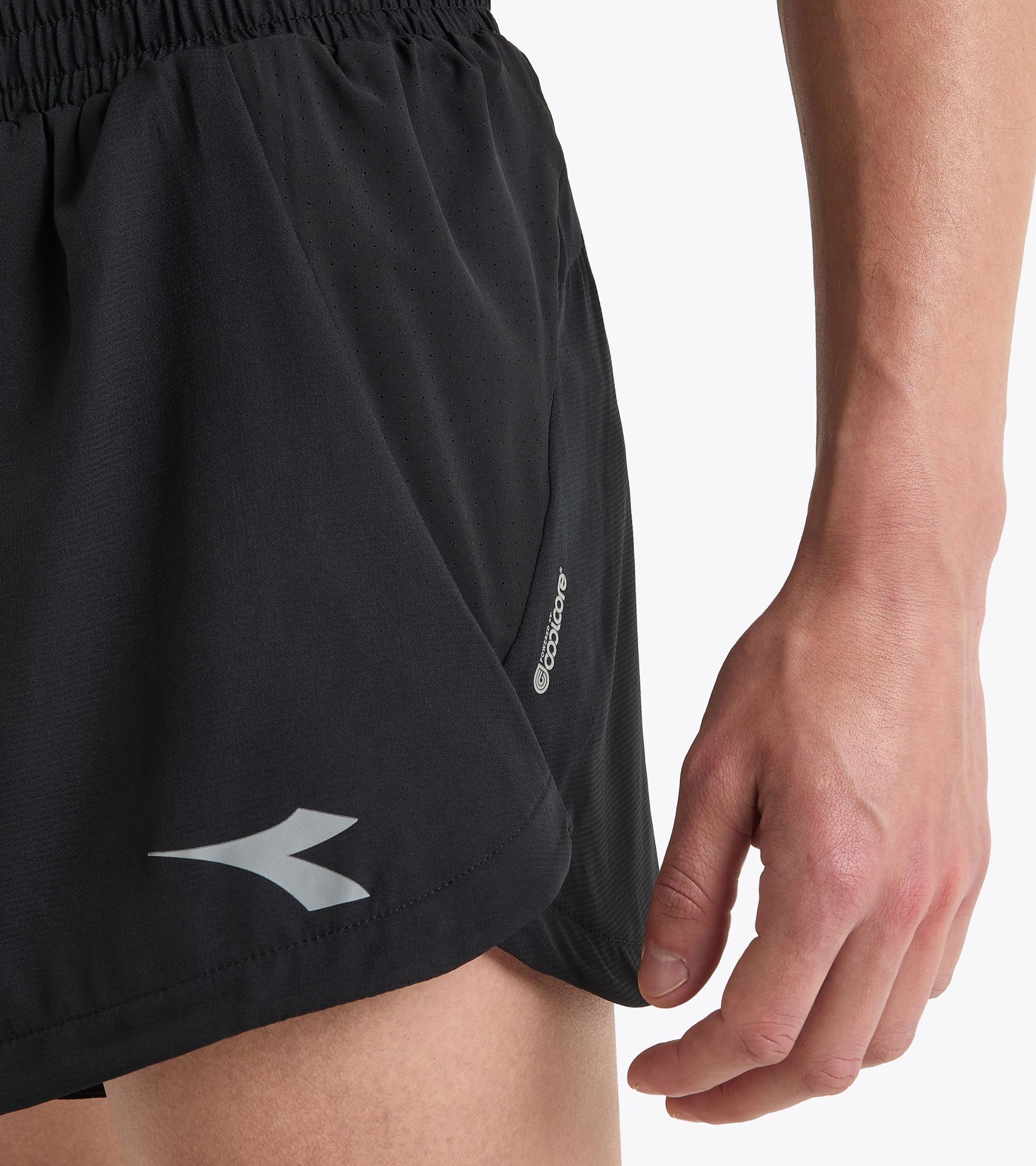 SUPER LIGHT SPLIT SHORTS 3 Product Image