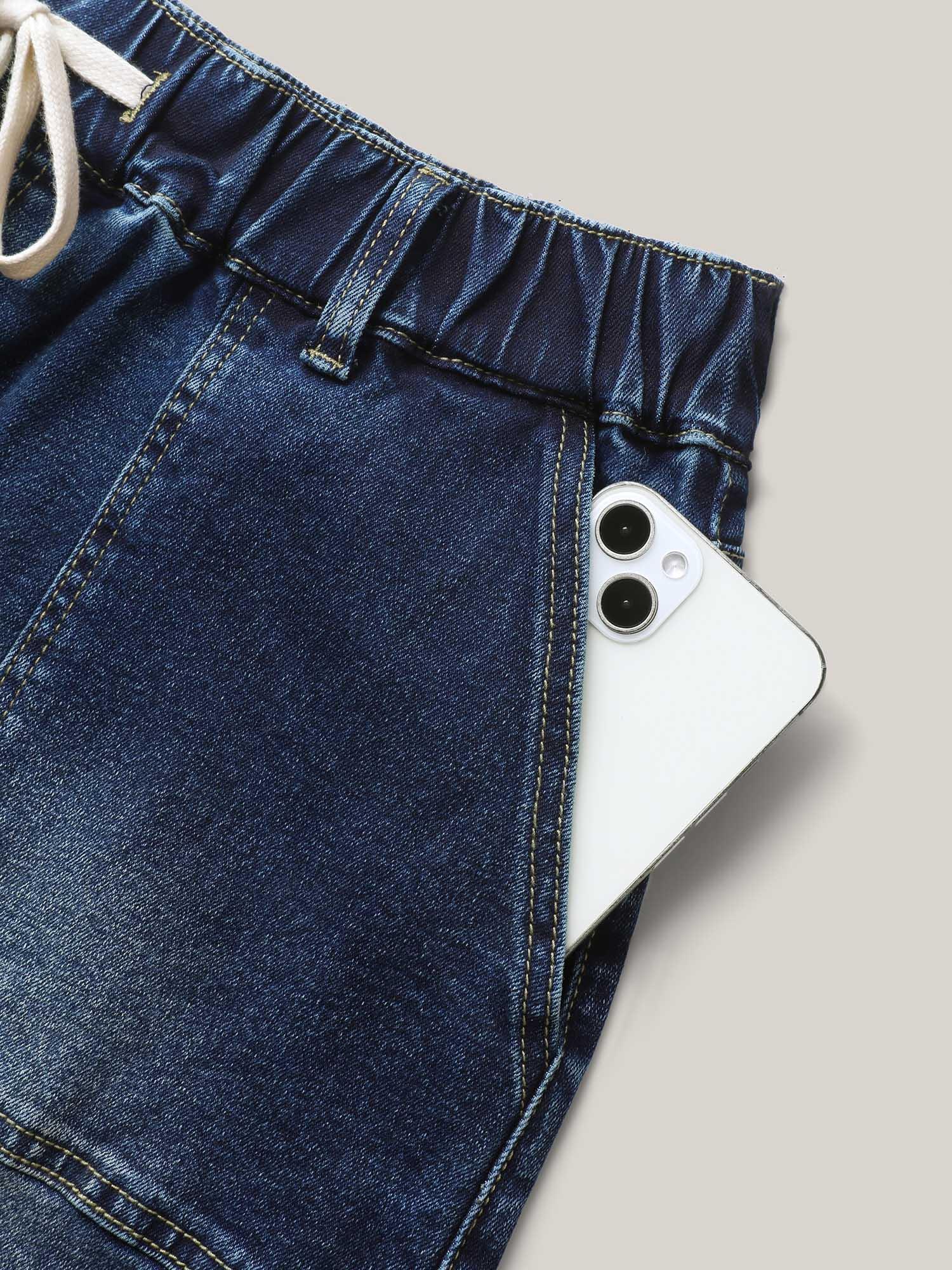 Pull-On Elastic Waistband Denim Shorts Female Product Image