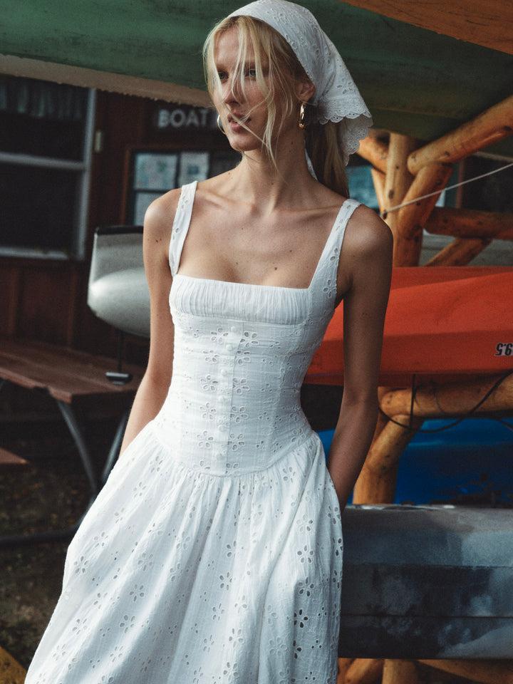 Dreamy Daisy Midi Dress — White Product Image
