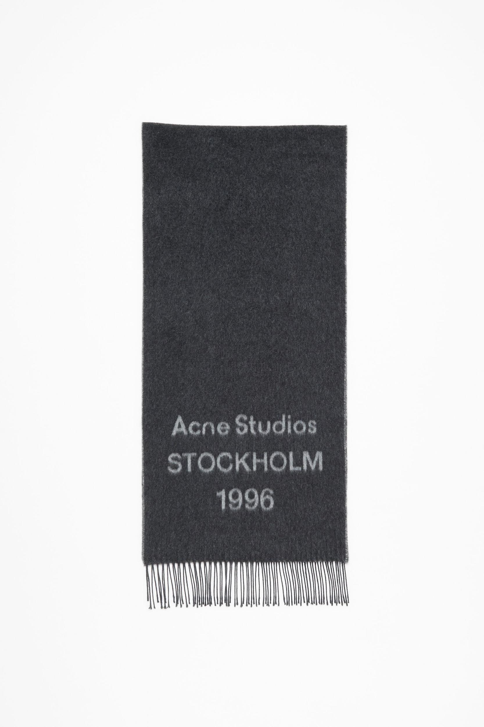 Logo scarf - Wide Product Image