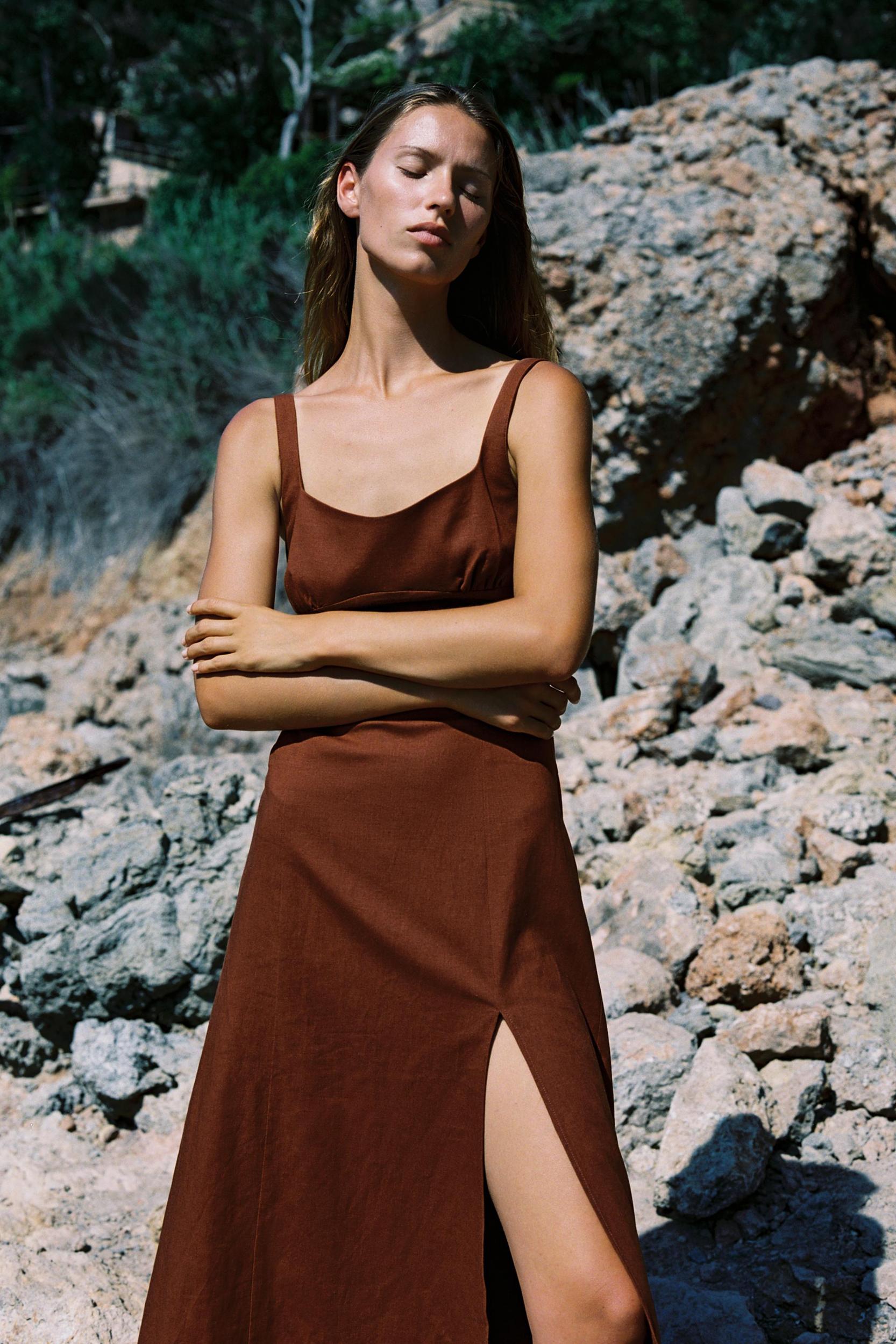 LINEN MIDI DRESS Product Image