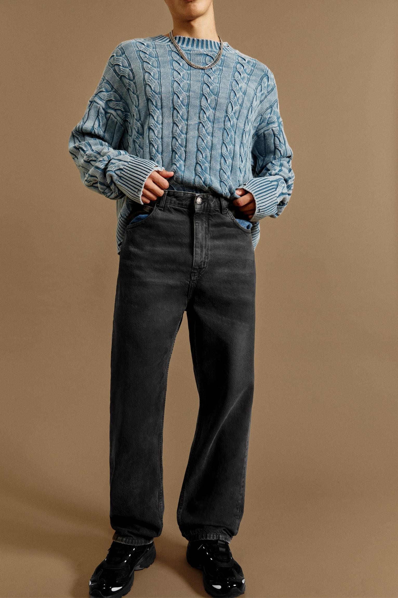 Baggy jeans with spray finish Product Image