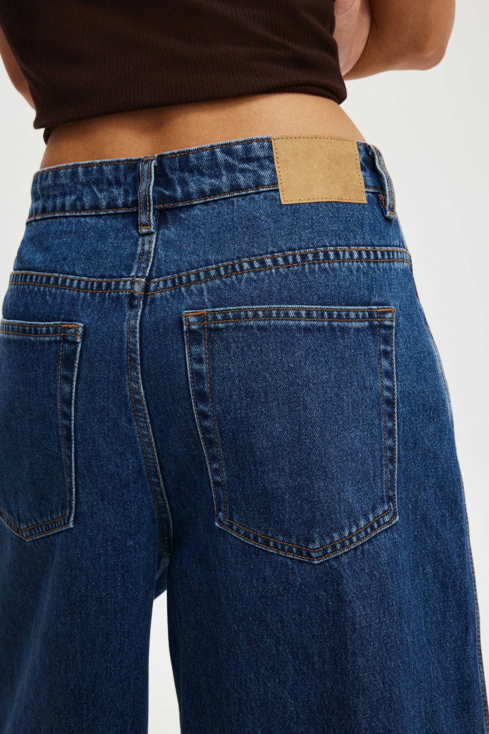 91 Baggy Denim Jort Product Image