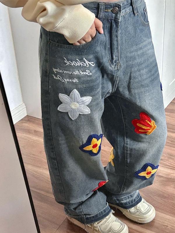 Vintage Flower Embroidered Print Boyfriend Jeans Product Image