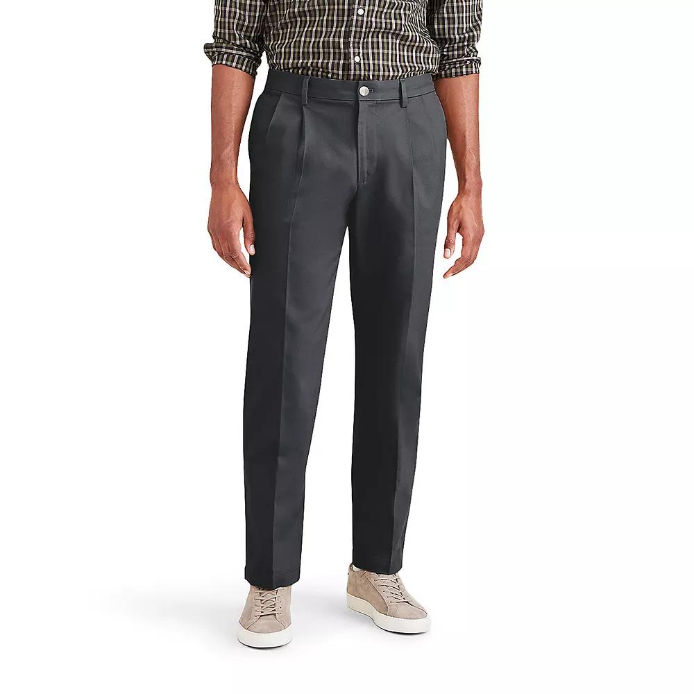 Men's Dockers Signature Iron Free Stain Defender Classic-Fit Khaki Pleated Pants,  Product Image