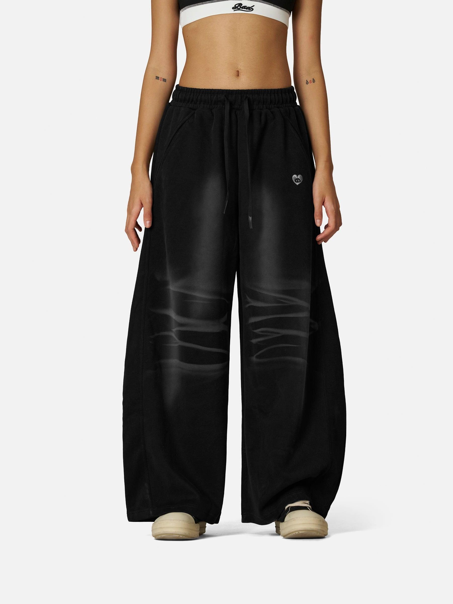 Aelfric Eden Essential Super Baggy Barrel Sweatpants Product Image
