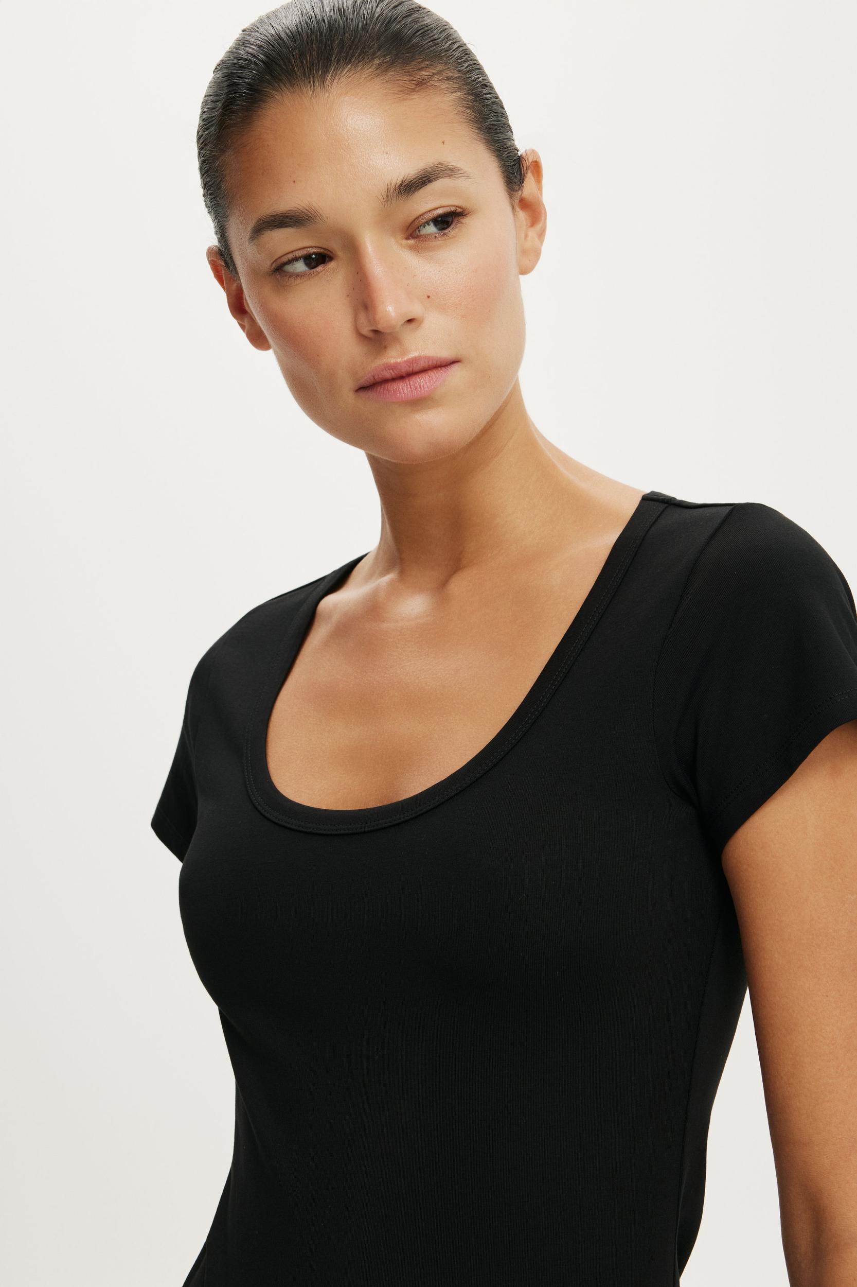 Everyday Smooth Scoop Neck Tee Product Image
