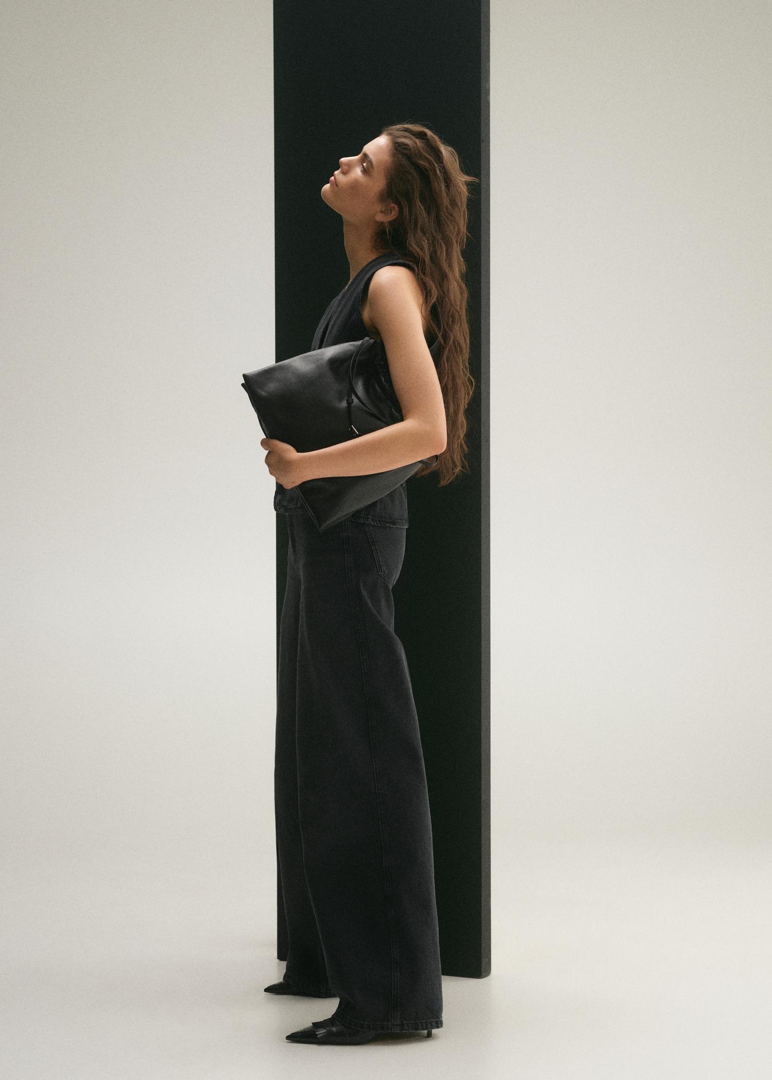 High-rise wideleg jeans - Women | MANGO USA Product Image