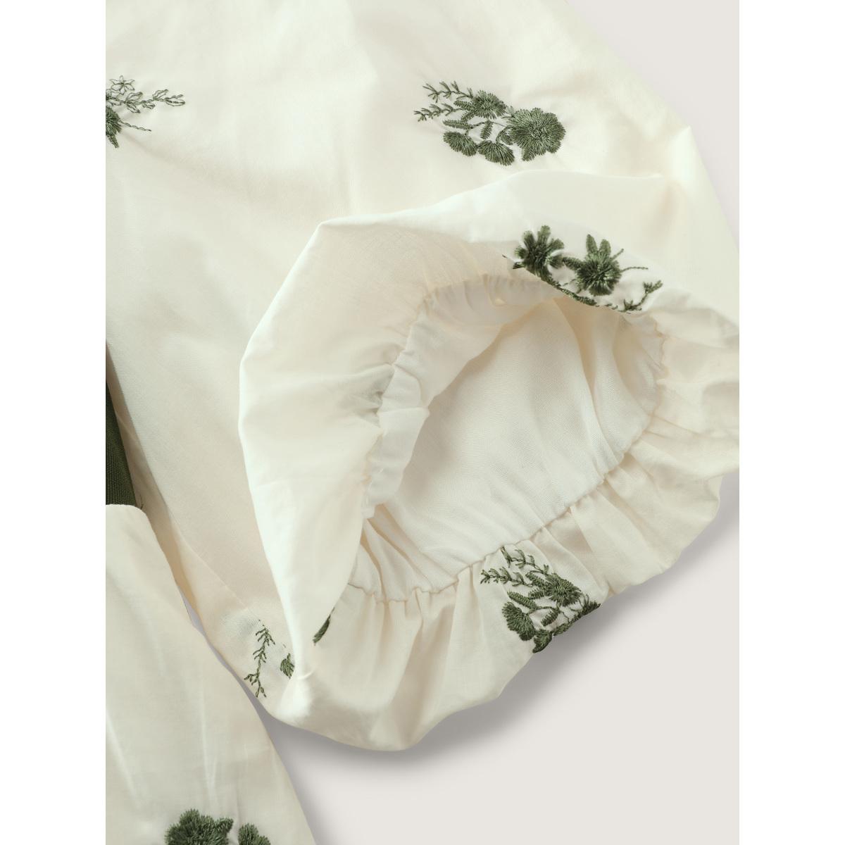 Plus Size 2-in-1 Embroidered Tulle Maxi Dress Ivory Women Romantic Texture Square Neck Elbow-length sleeve Curvy BloomChic 26/4X Product Image