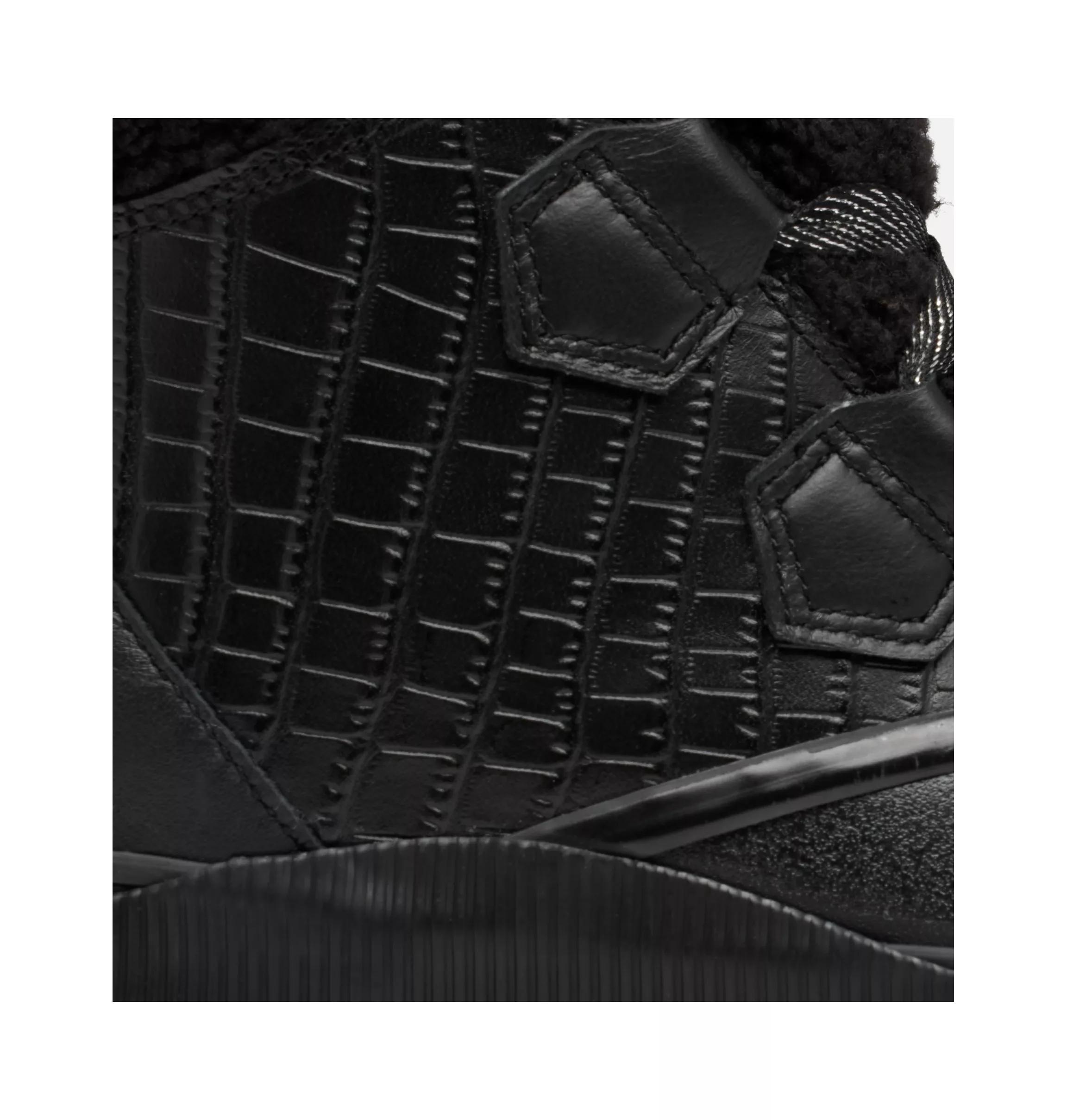 OUT N ABOUT™ IV Chillz Lux Women's Waterproof Boot Product Image