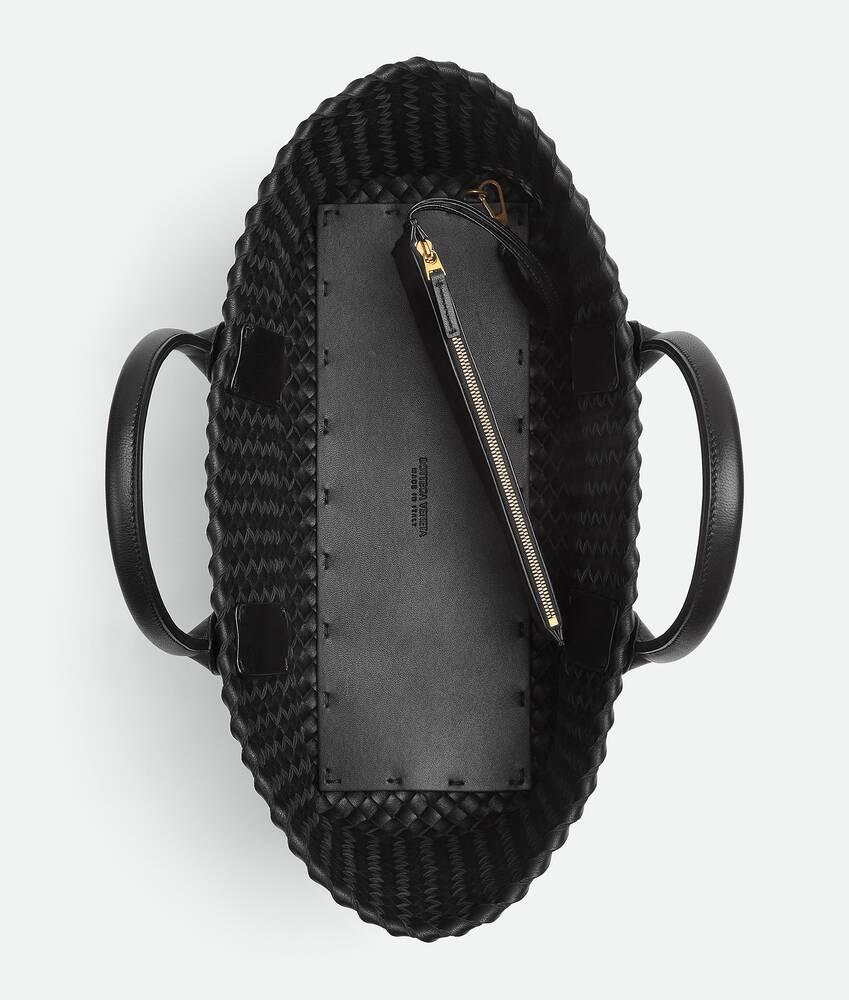 Small Cabat in Black Product Image