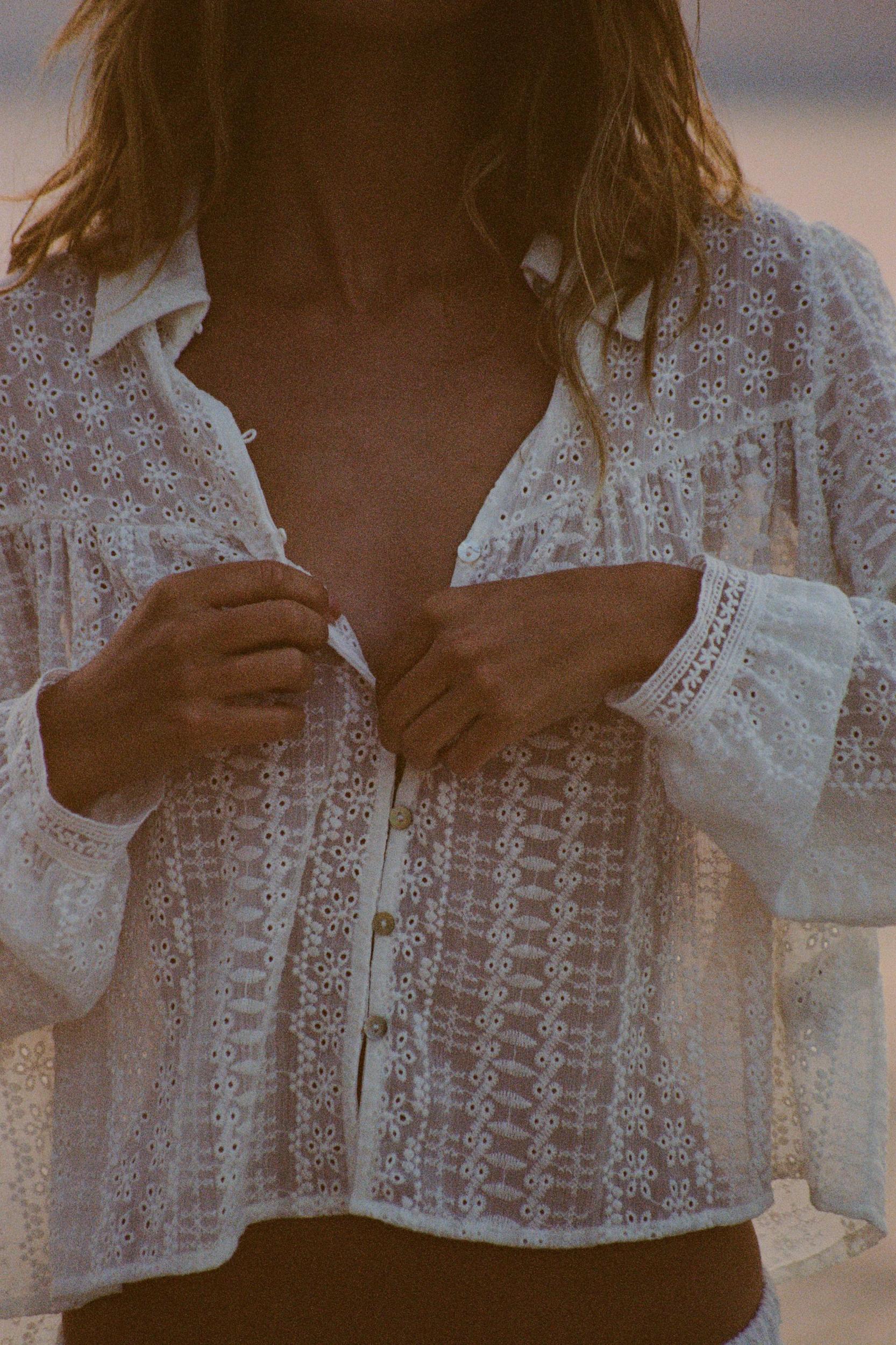 EYELET EMBROIDERY SHIRT Product Image