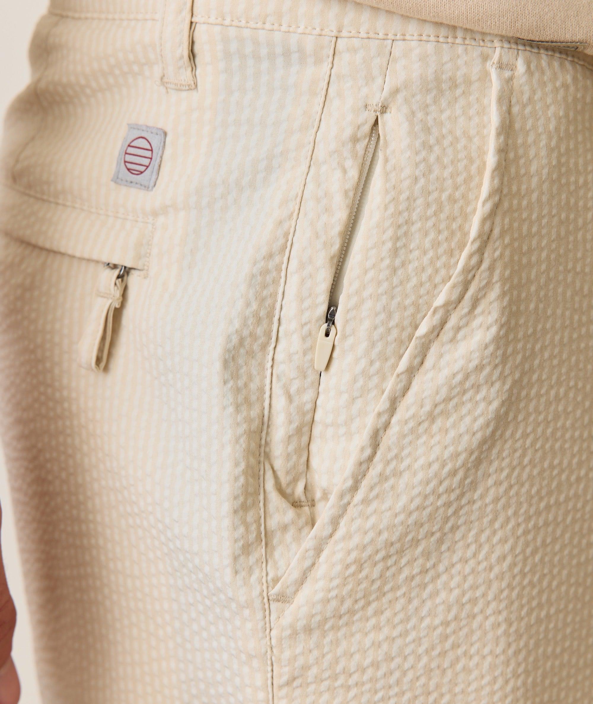 7" Hybrid Short Product Image