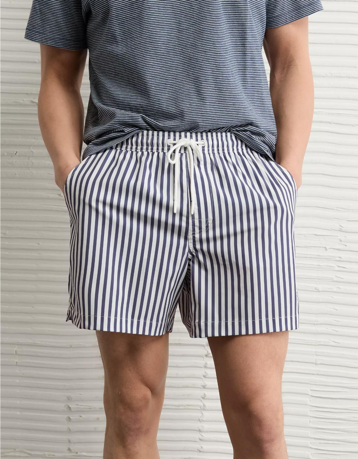 AE Men's 5" Flex Swim Trunk Product Image