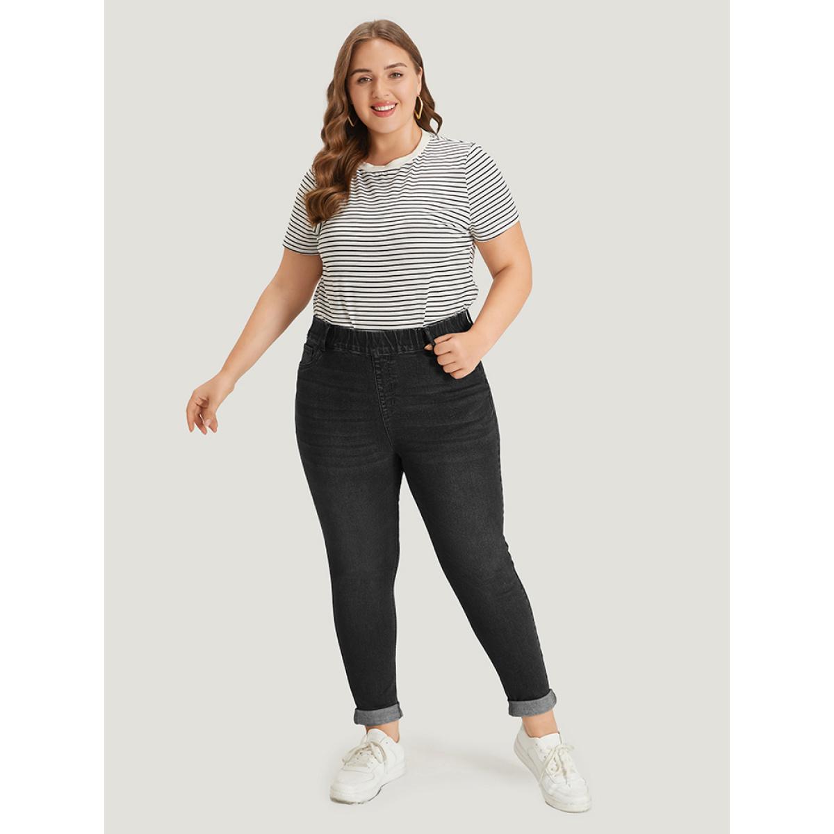 Plus Size Plain Elastic Waist Medium Wash Roll Hem Jeans Women Black Casual Plain Plain High stretch Pocket Jeans BloomChic 26/4X Product Image