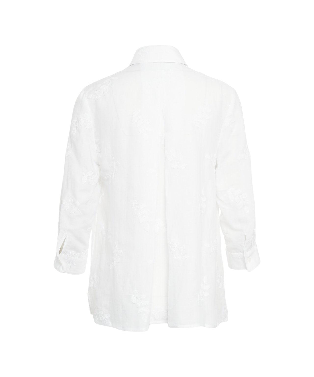 Blouse with embroideries Product Image