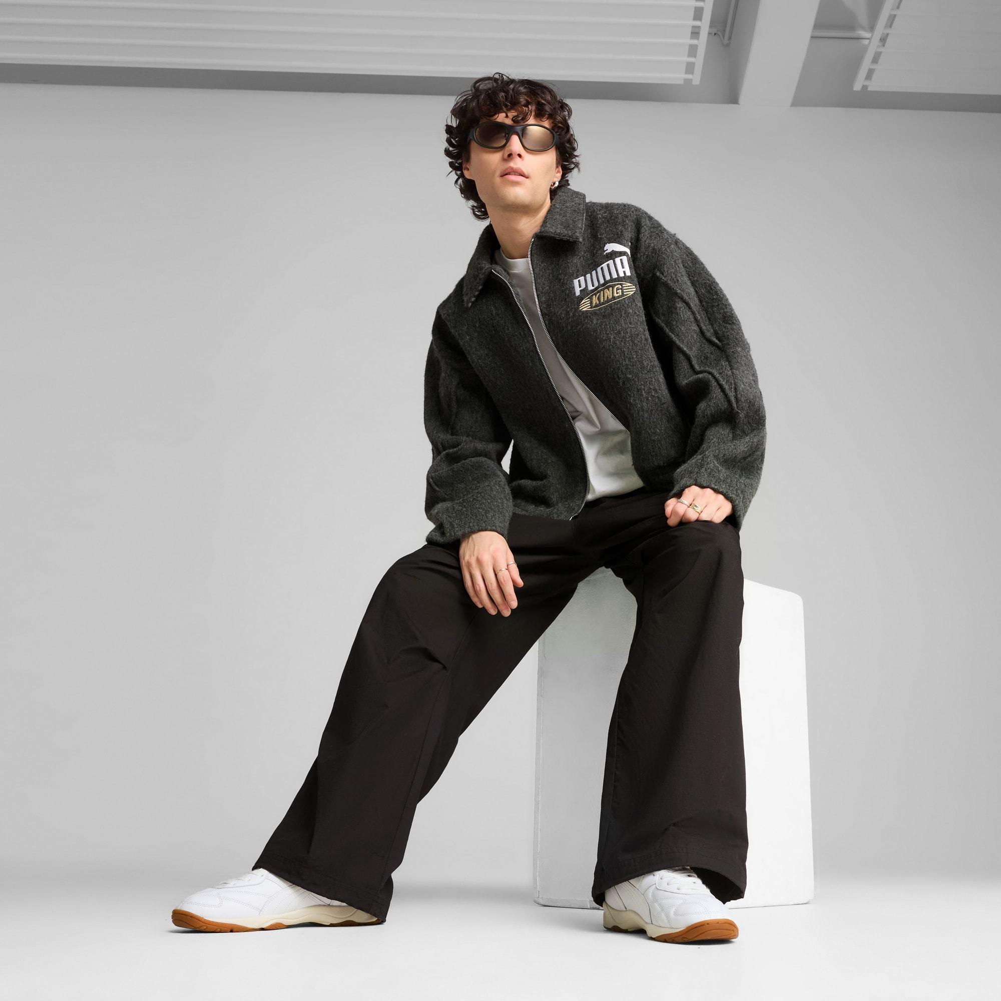 King Indoor Sneakers Product Image