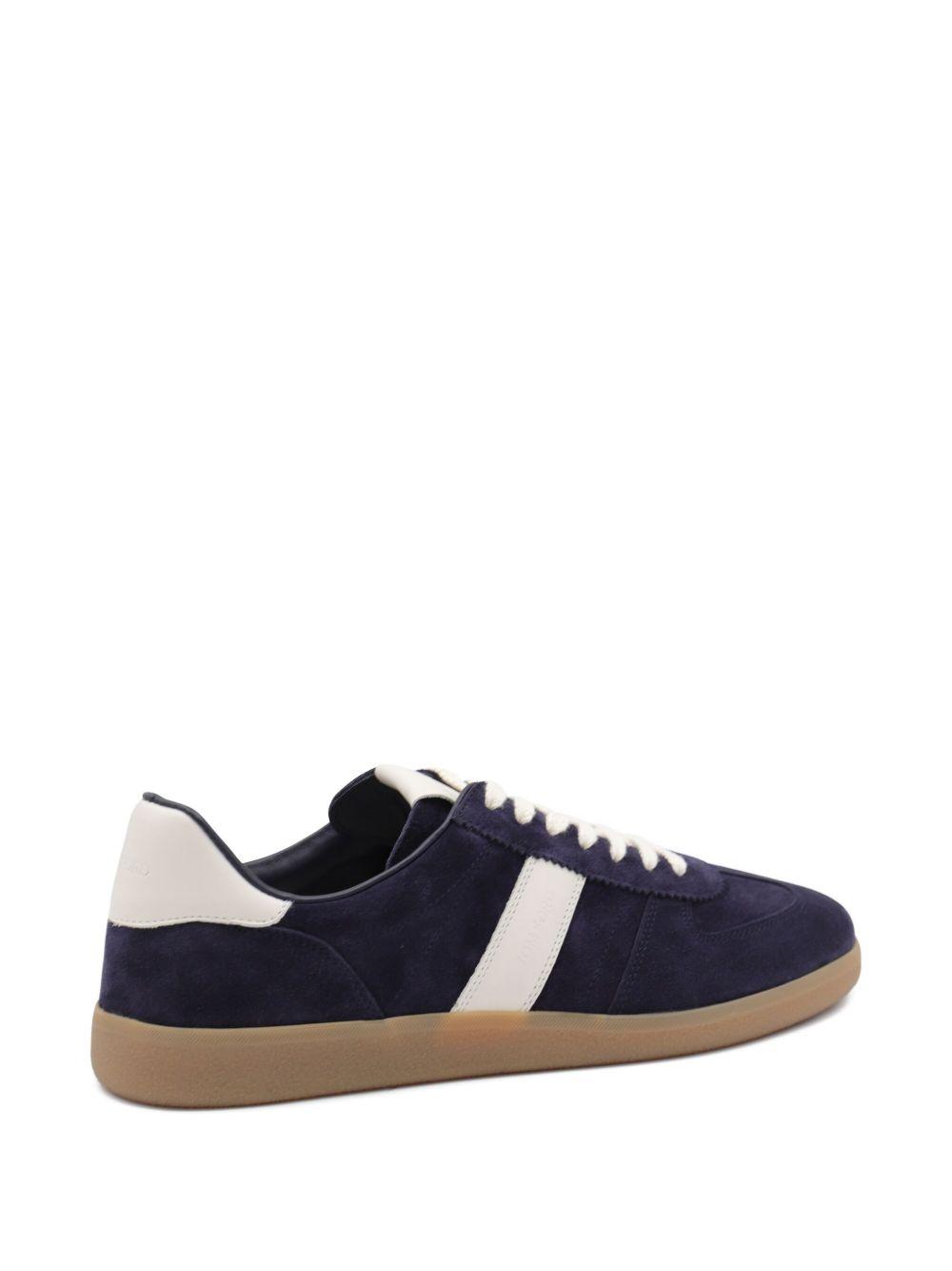 leather sneakers  Product Image