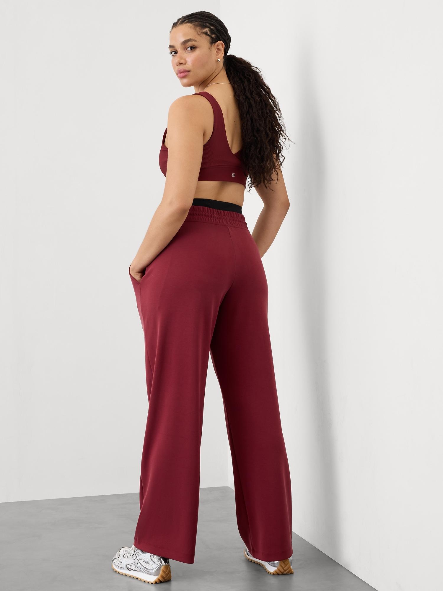 Seasoft Mid Rise Straight Pant Product Image