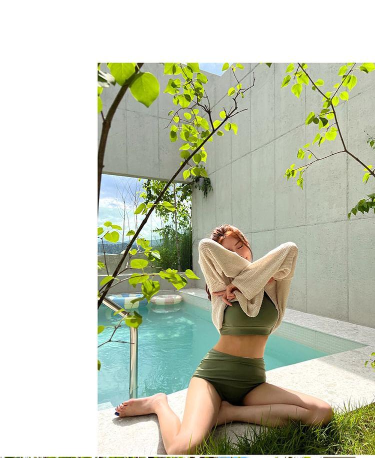 Set: Plain Bikini Top + High Waist Bottom Product Image