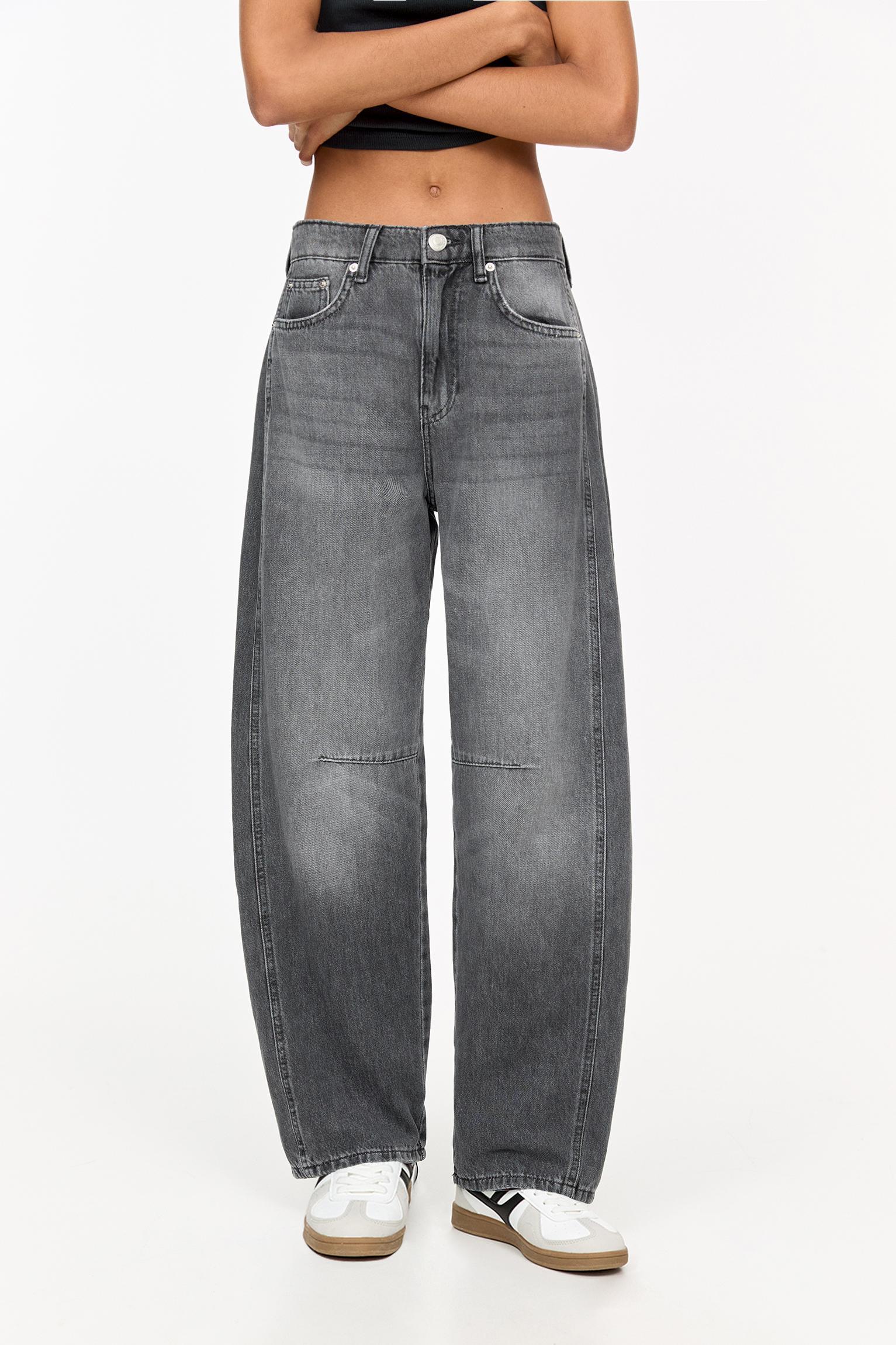 Retro sneakers Product Image