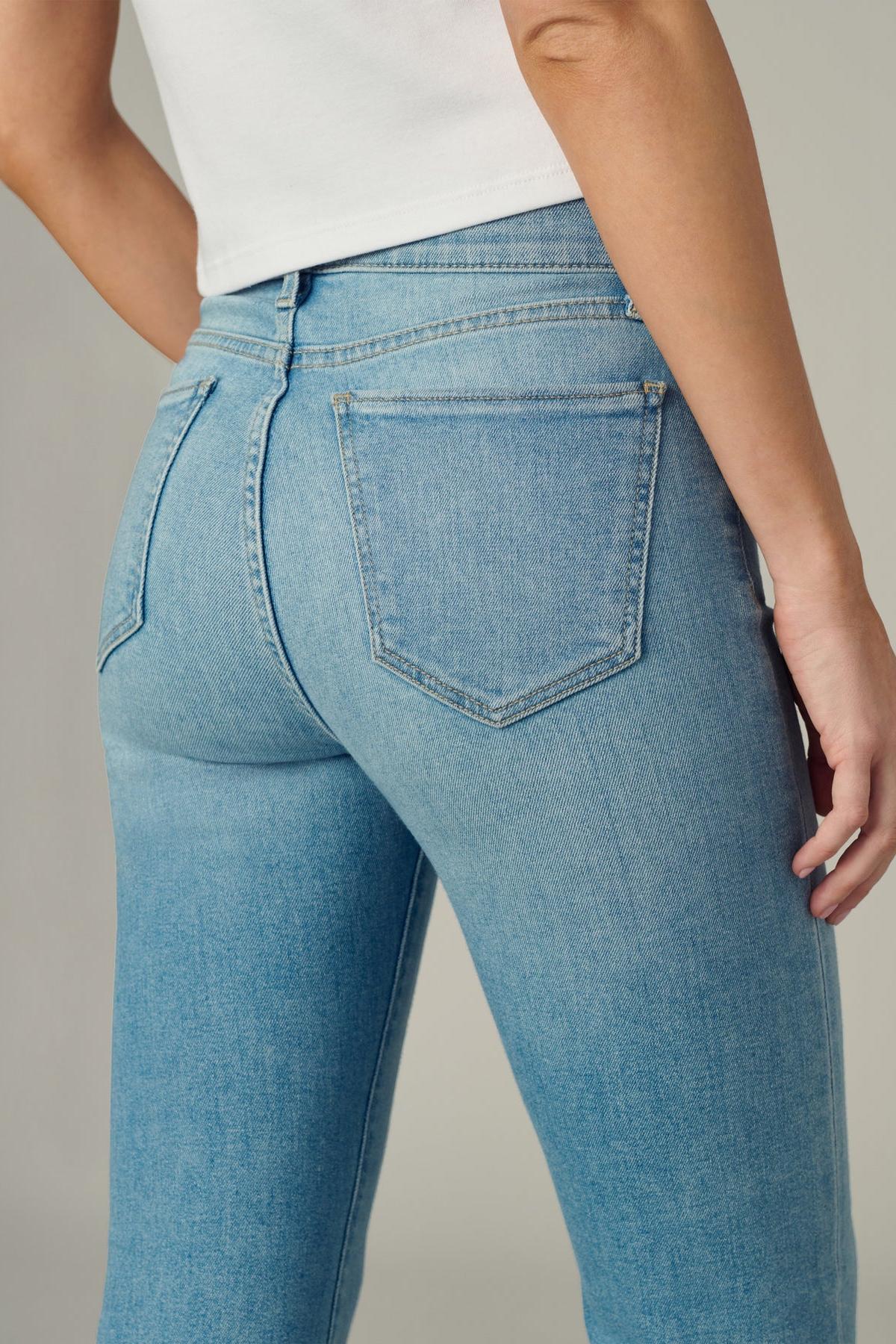 THE CALLIE HIGH RISE CROPPED BOOTCUT Product Image